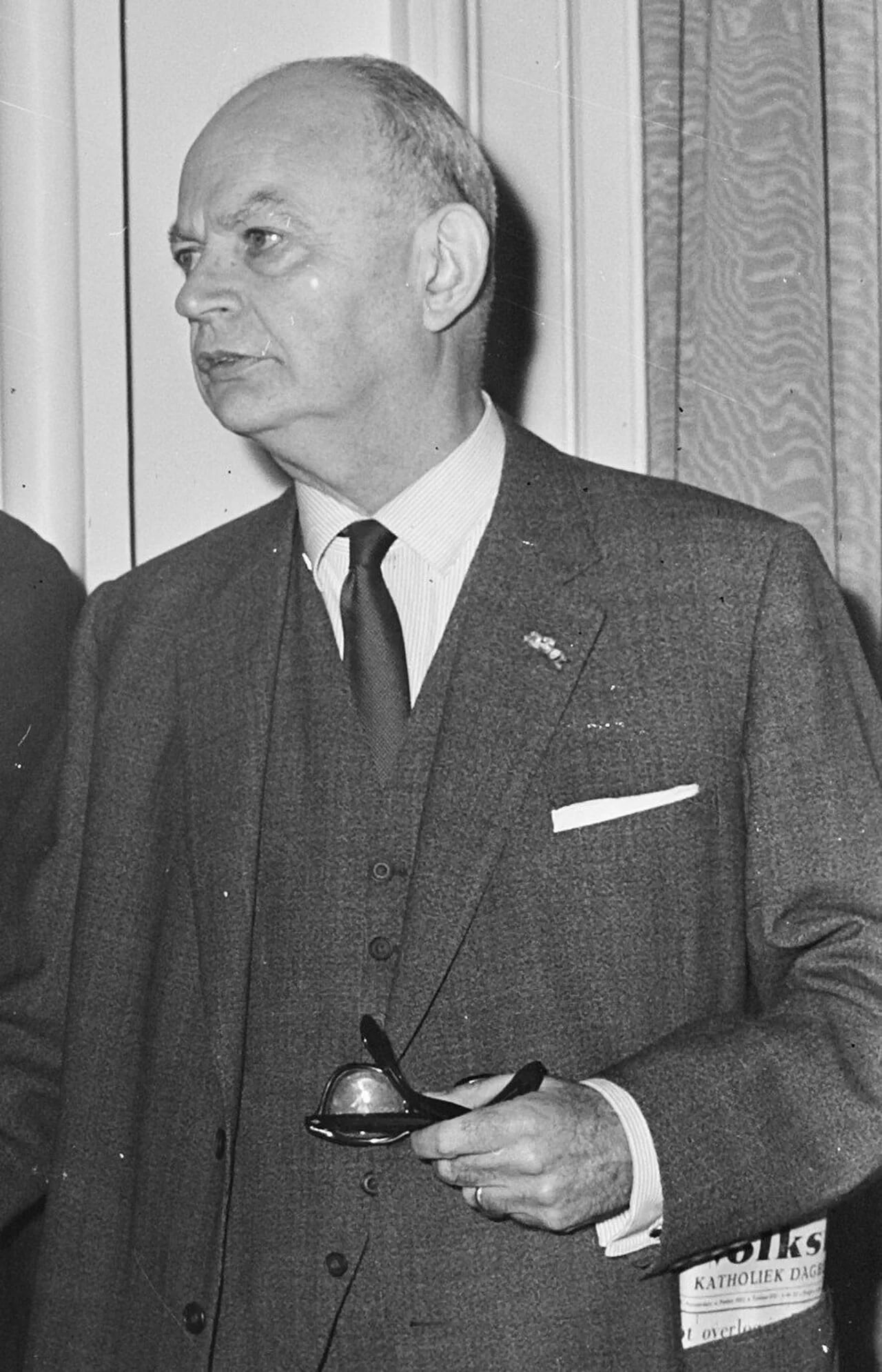 Porträt von Théodore Edmond Emile Henri Mathon (1900–1988) – Gedenkseite