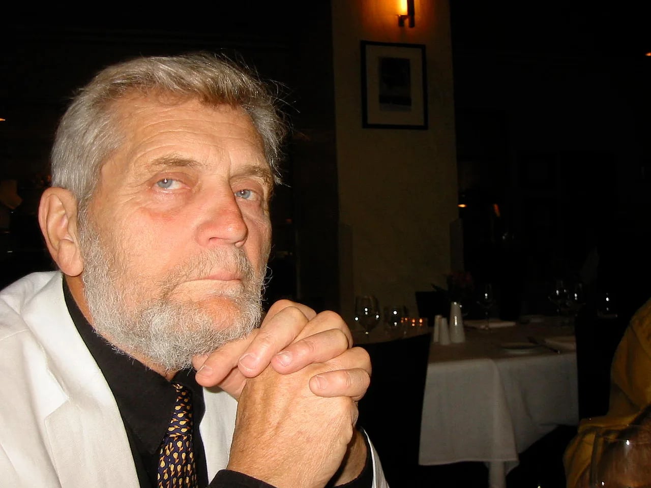 Porträt von Charles Shere (1935–2020) – Gedenkseite