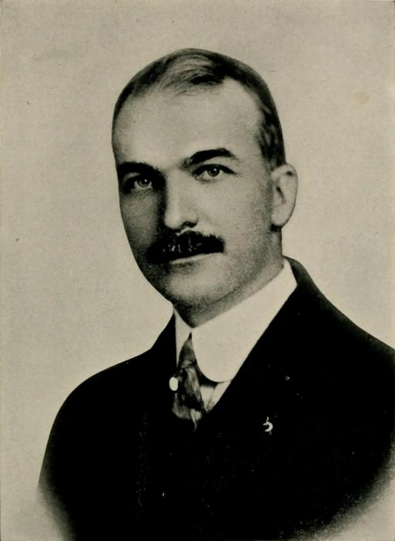 Porträt von Charles Stewart Mott (1875–1973) – Gedenkseite