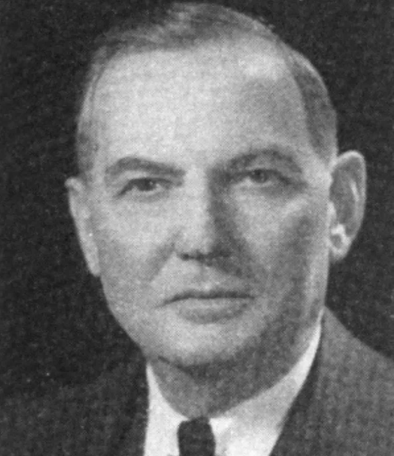 Portrait of Charles W. Vursell (1881–1974) – memorial page
