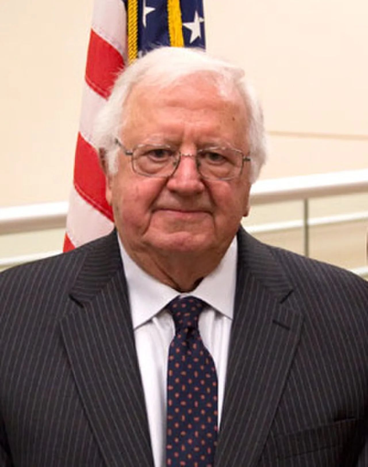 Porträt von Charles Warren (1927–2019) – Gedenkseite
