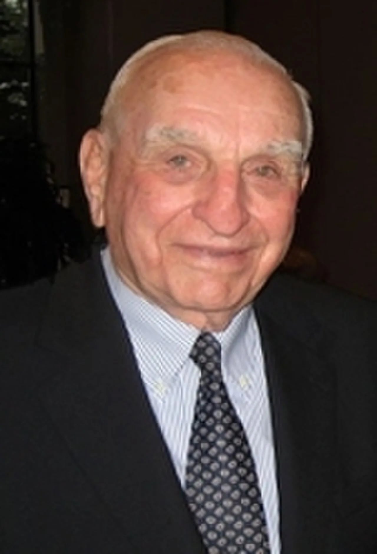 Porträt von Charles Zwick (1926–2018) – Gedenkseite