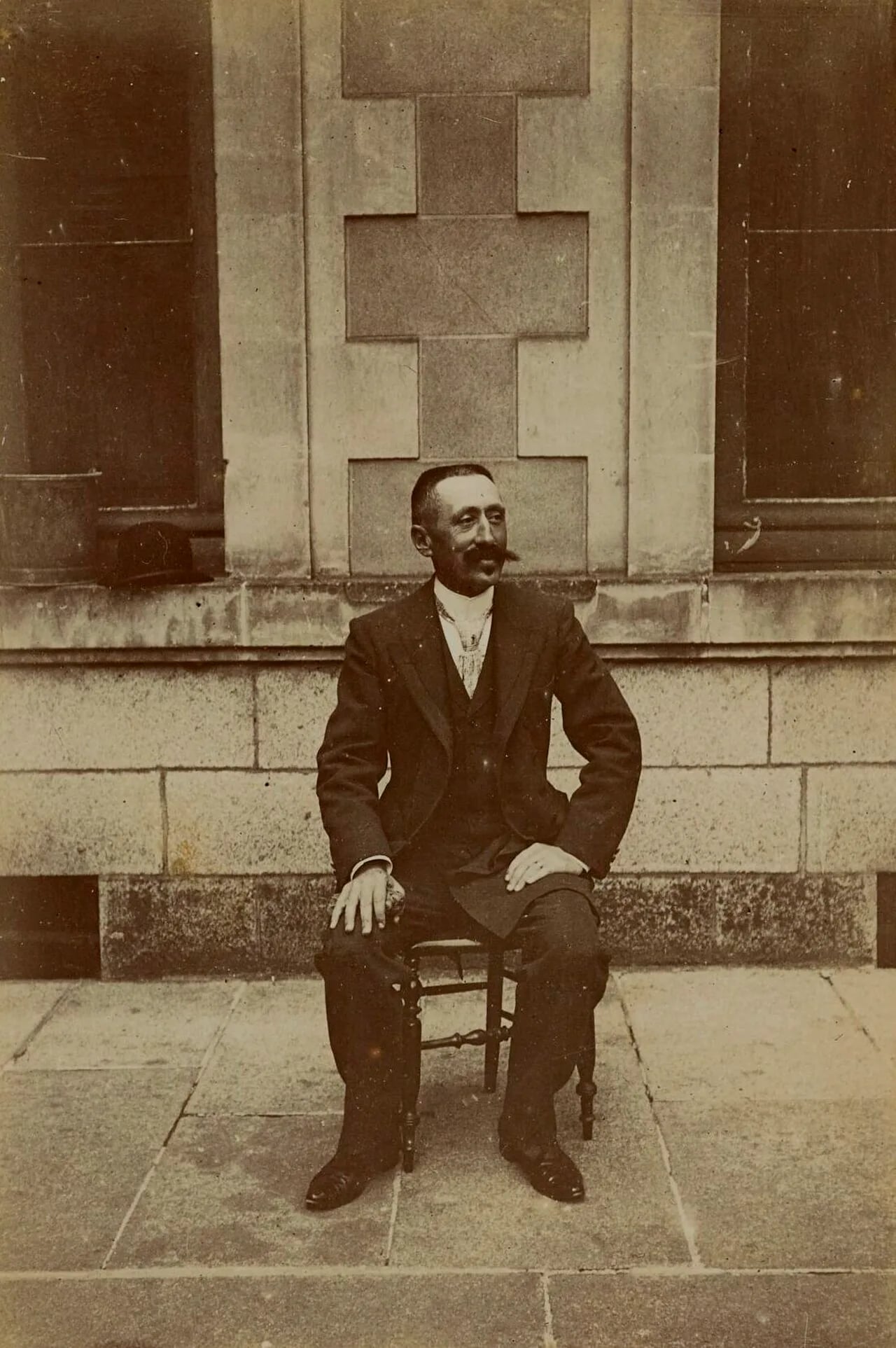 Portrait of Jules Duréault (1858–1942) – memorial page