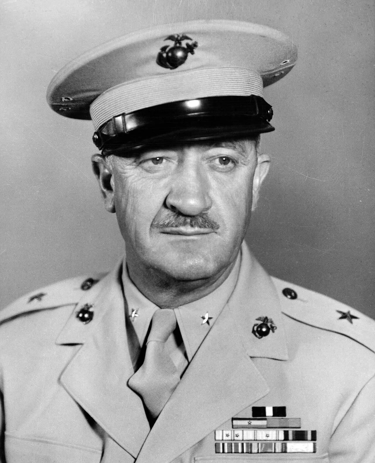 Portrait of Leonard B. Cresswell (1901–1966) – memorial page