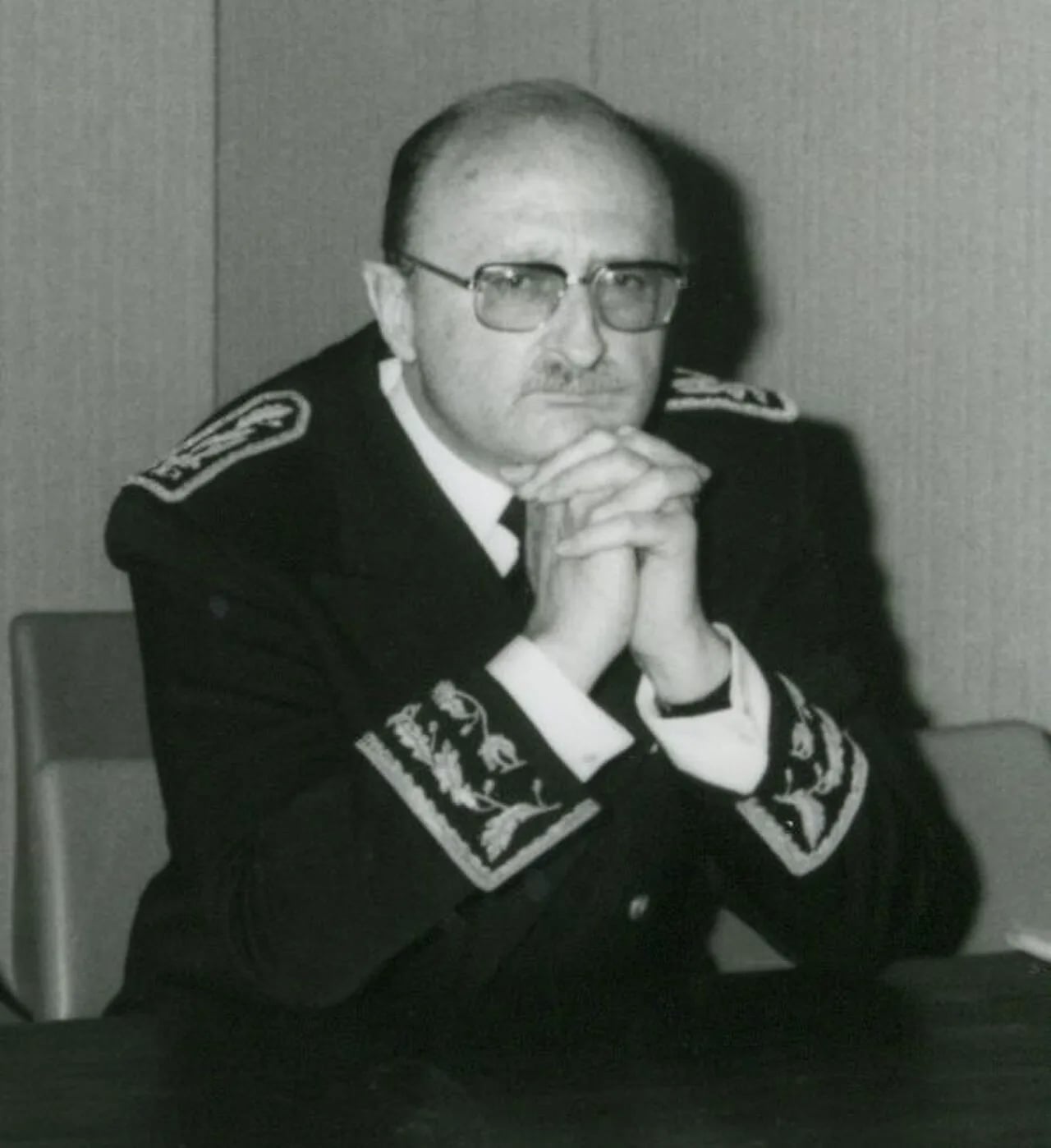 Porträt von Jacques Guérin (1925–2001) – Gedenkseite