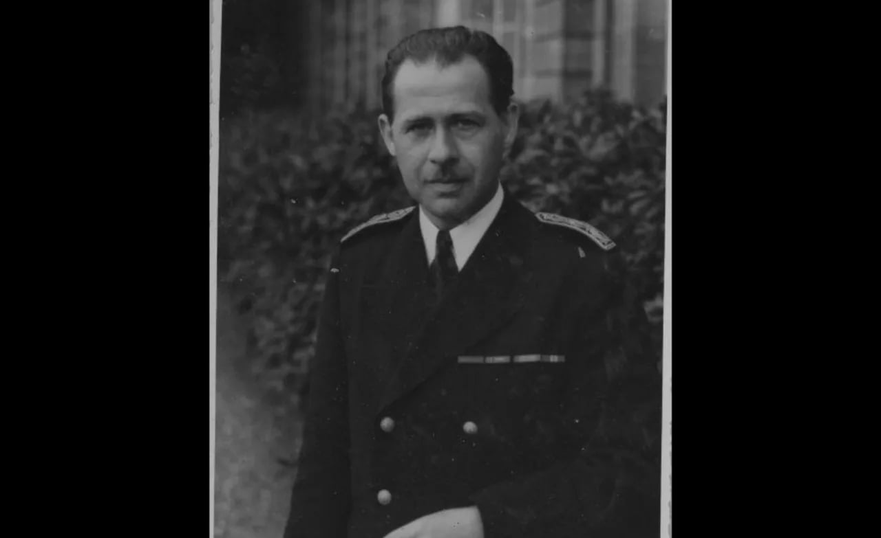 Portrait of René Paira (1906–2000) – memorial page