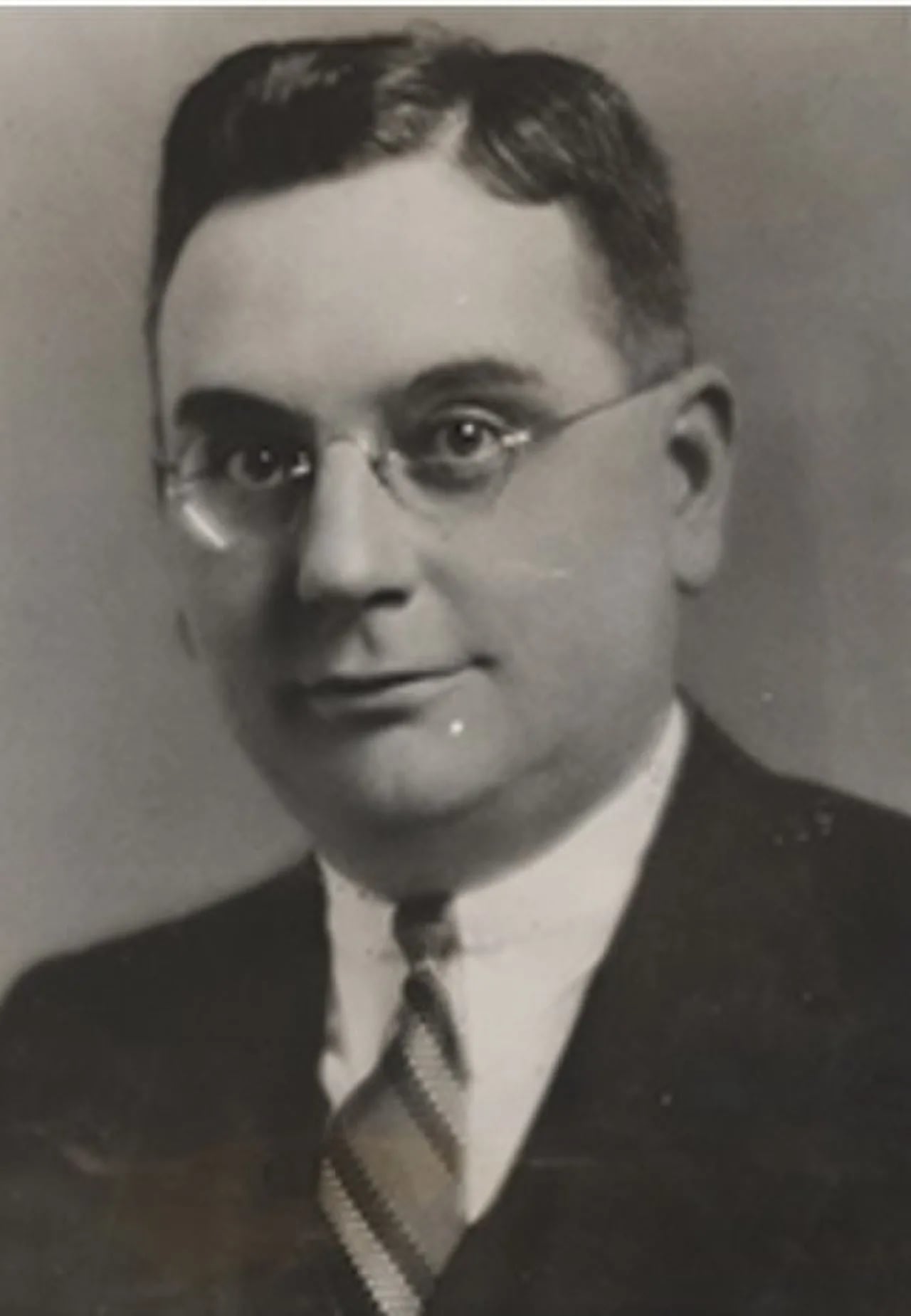 Porträt von Chester C. Thompson (1893–1971) – Gedenkseite