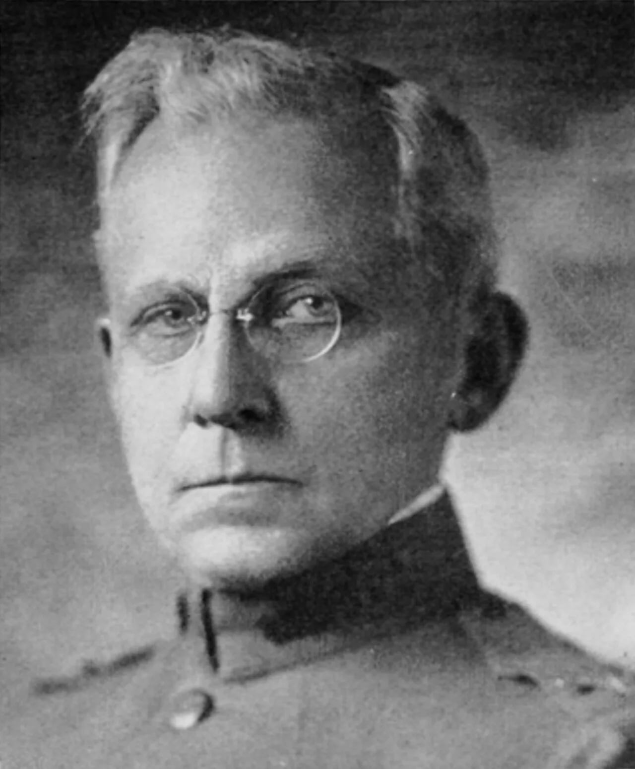 Portrait of John Millis (1858–1952) – memorial page