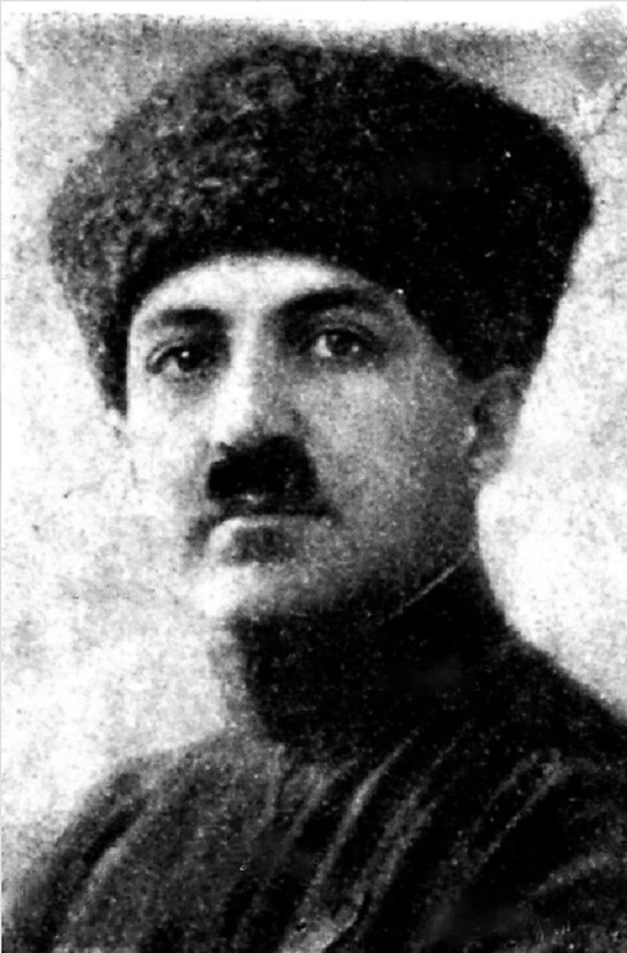 Porträt von Chingiz Ildyrym (1890–1941) – Gedenkseite