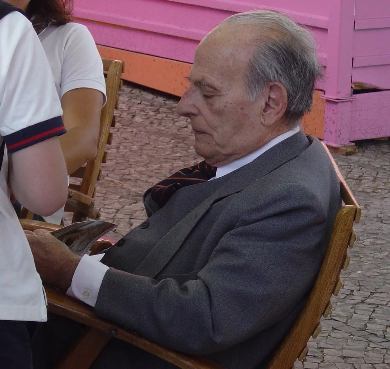 Portrait of José Hermano Saraiva (1919–2012) – memorial page