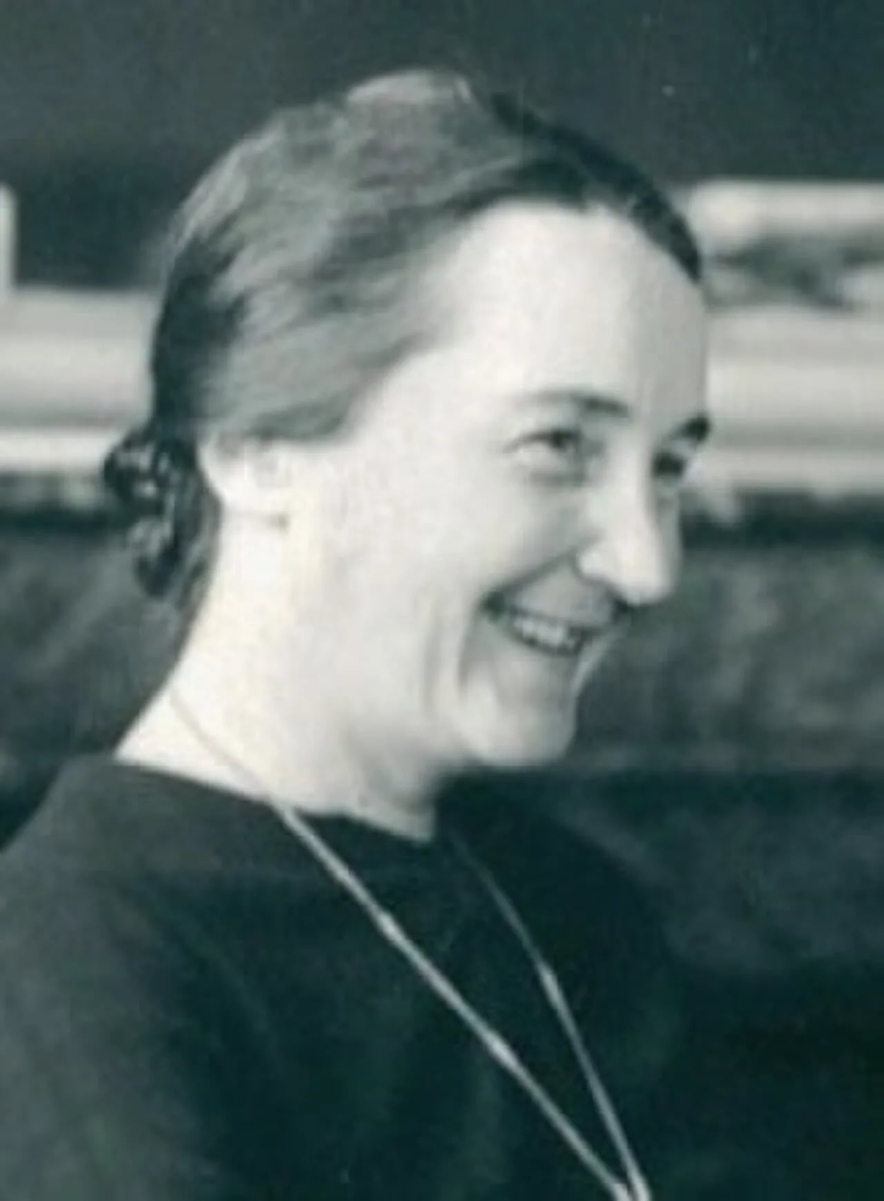 Portrait of Suzanne de Dietrich (1891–1981) – memorial page