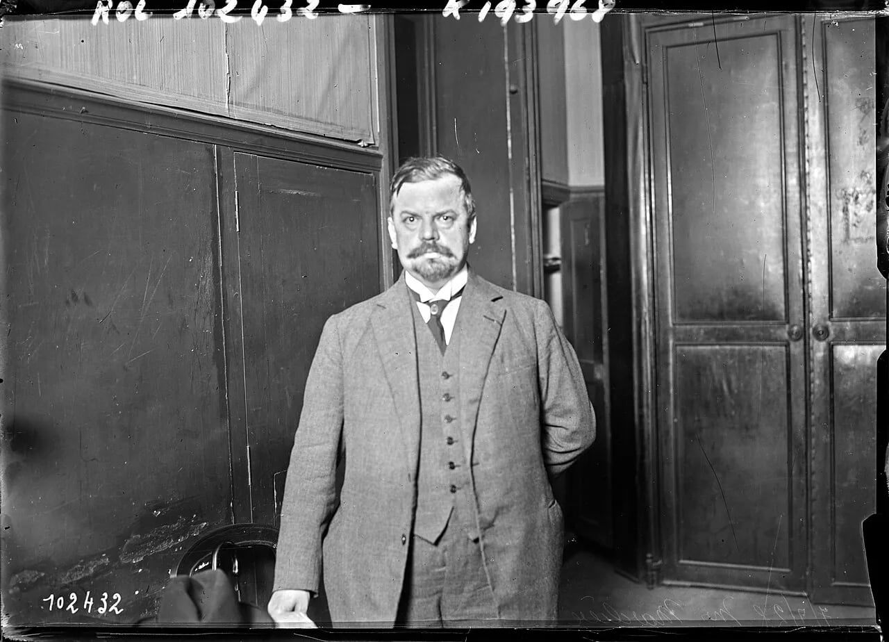 Portrait of Louis Marlier (1877–1958) – memorial page