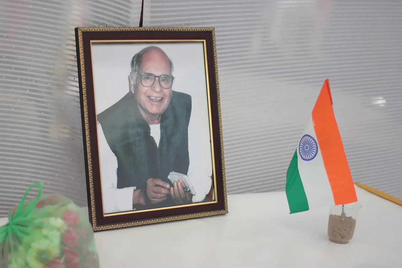 Porträt von Nand Kishore Bhatt (1919–2013) – Gedenkseite