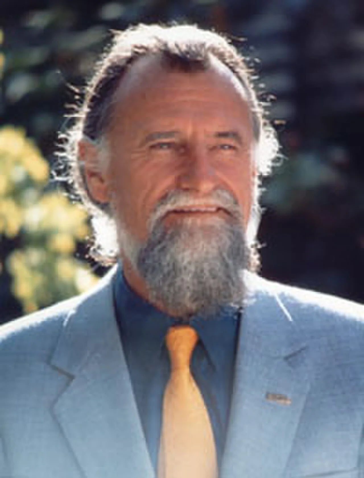 Porträt von Christopher Hills (1926–1997) – Gedenkseite
