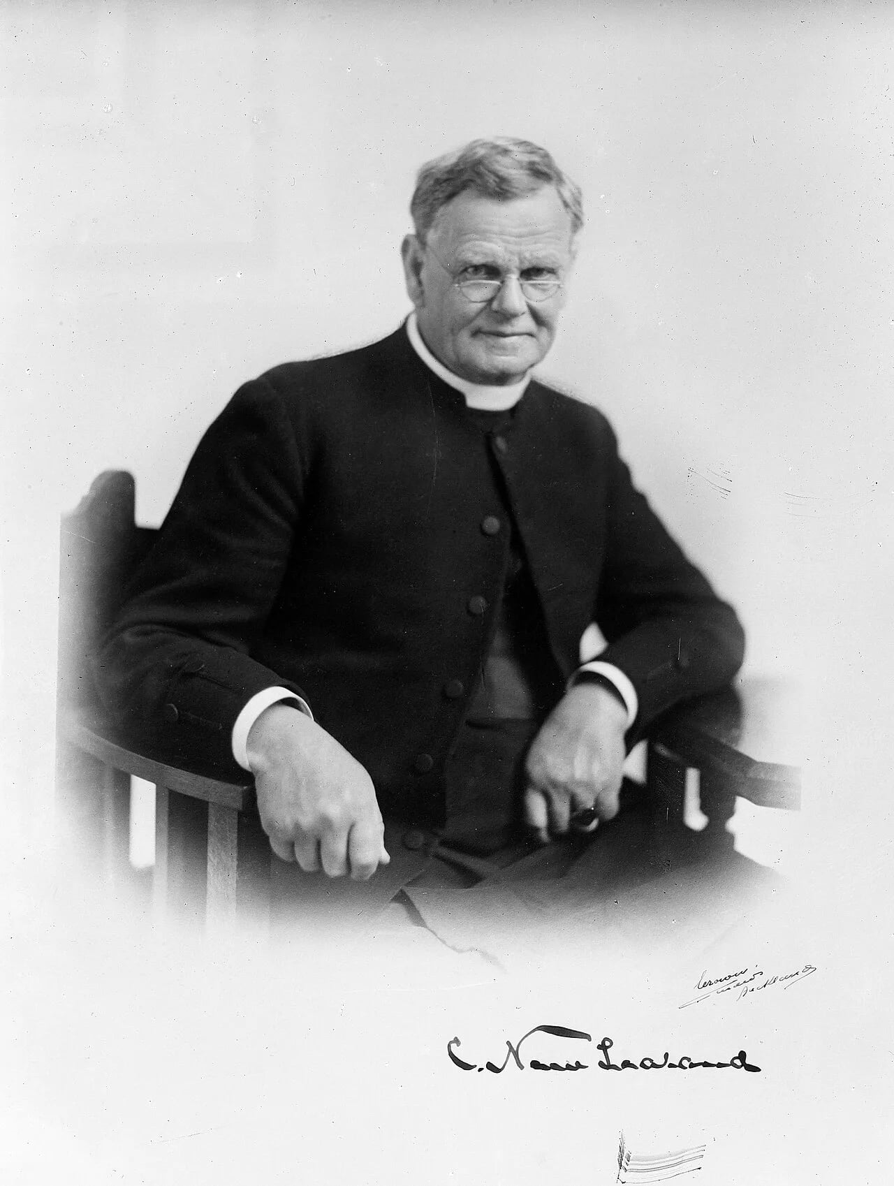 Portrait of Churchill Julius (1847–1938) – memorial page