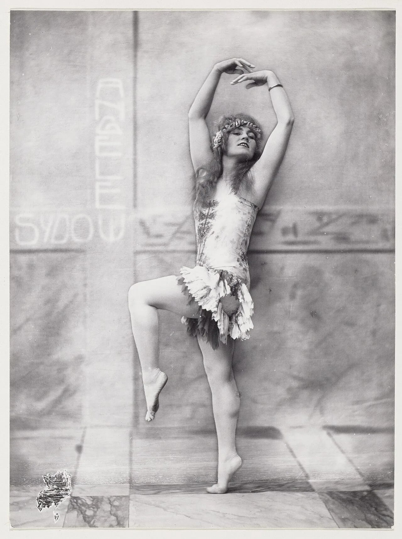 Portrait of Angèle Sydow (1890–1960) – memorial page