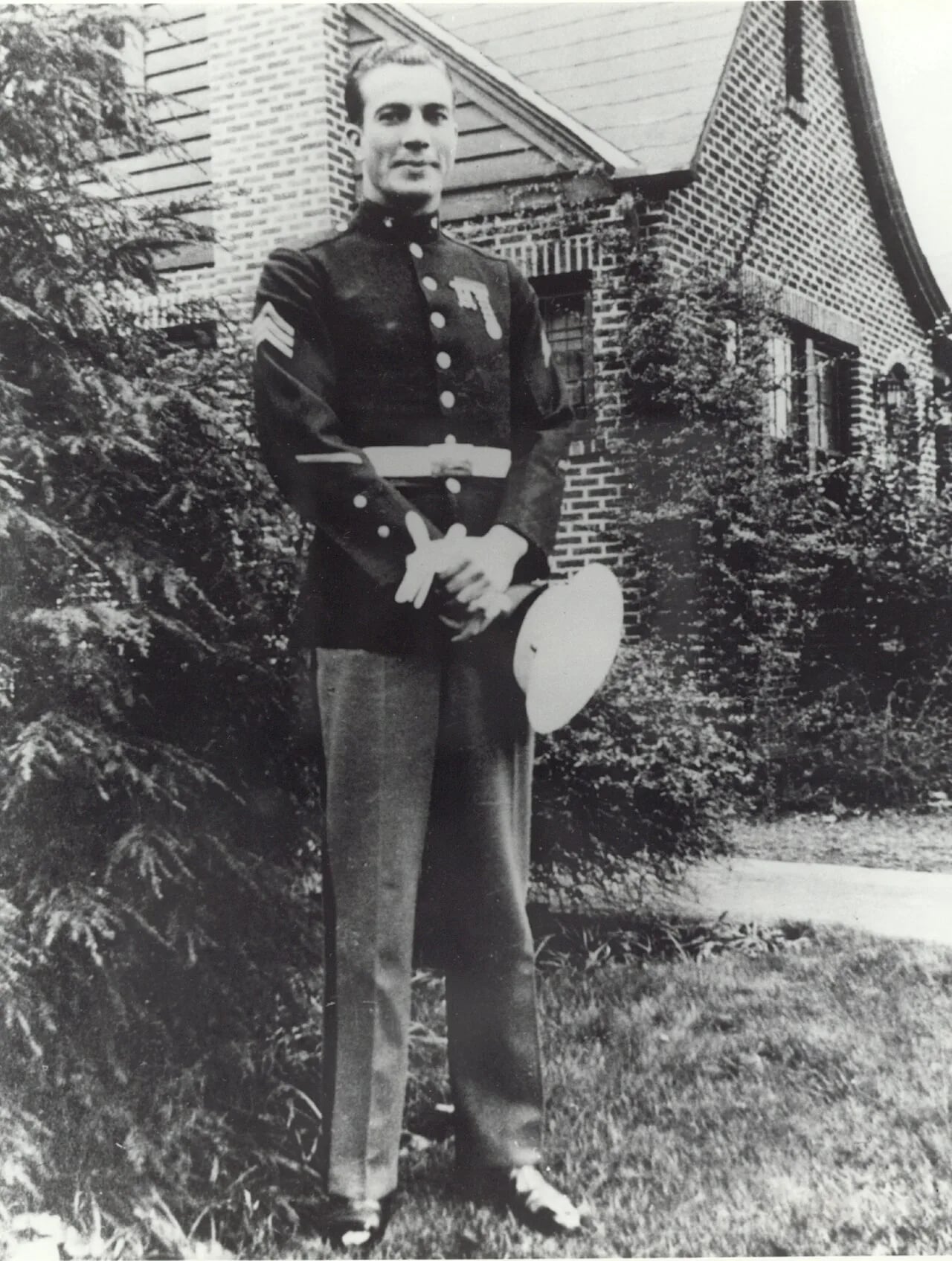Portrait of Clyde A. Thomason (1914–1942) – memorial page