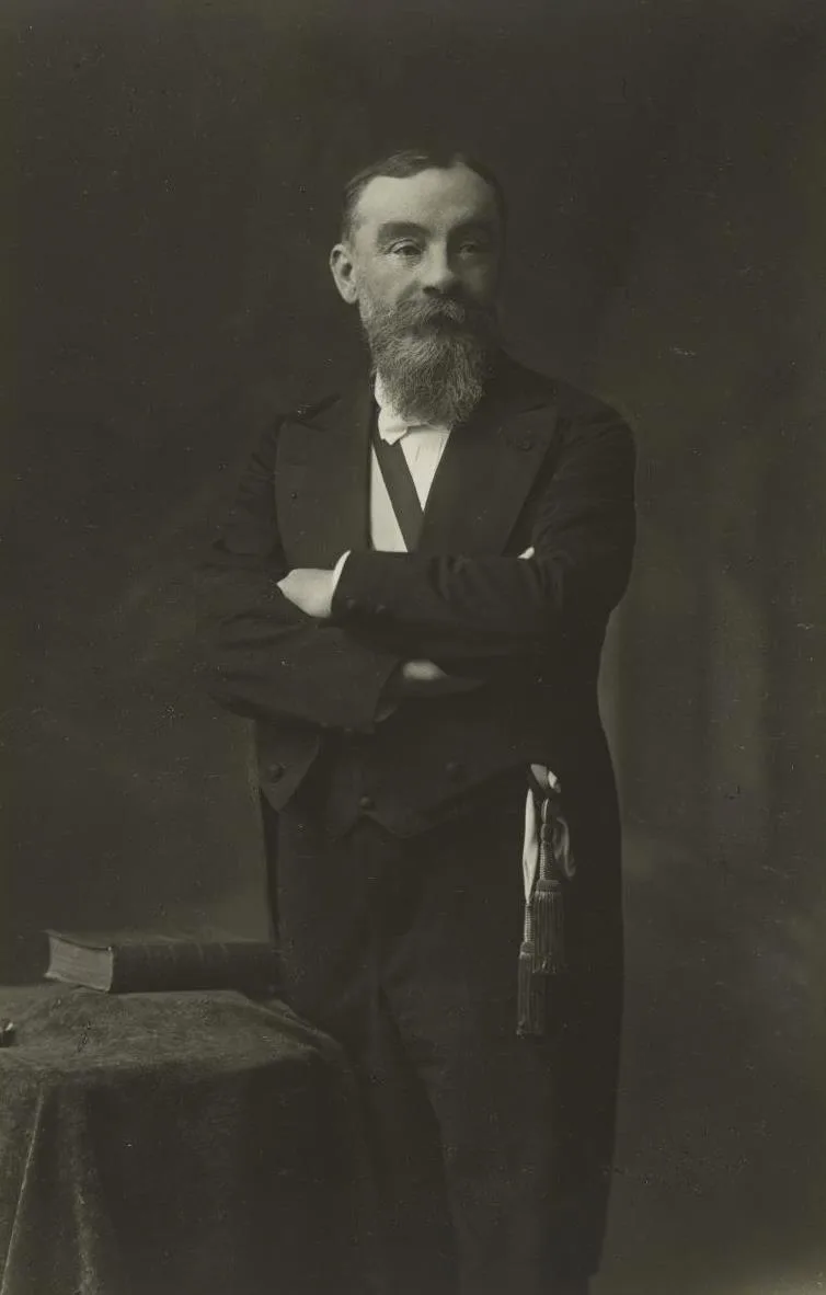 Portrait of Ferdinand Brunot (1860–1938) – memorial page