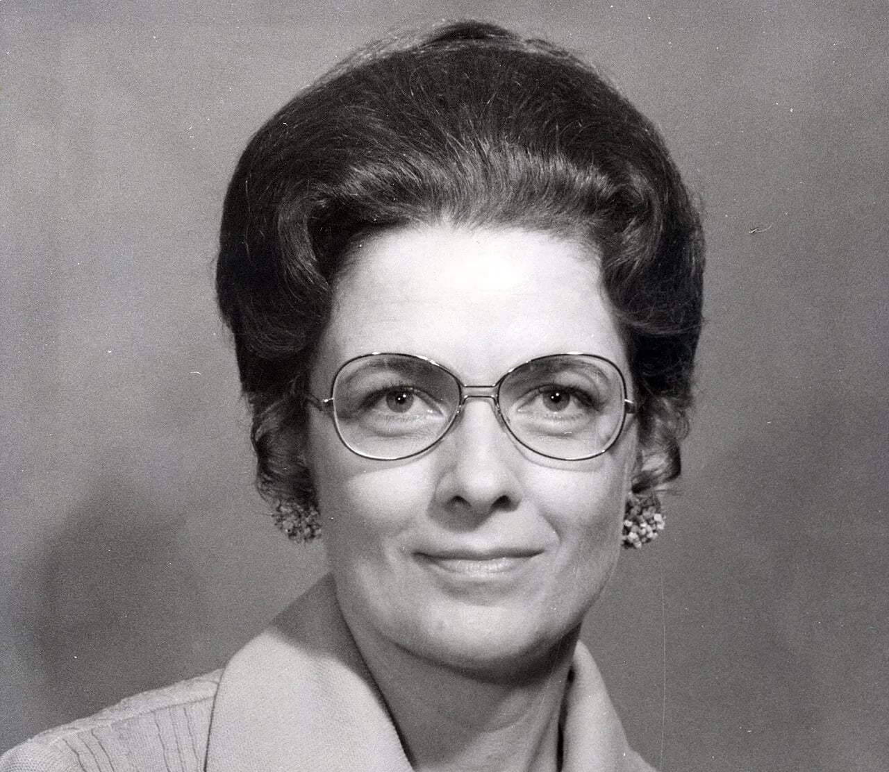 Portrait of Marilyn Lloyd (1929–2018) – memorial page