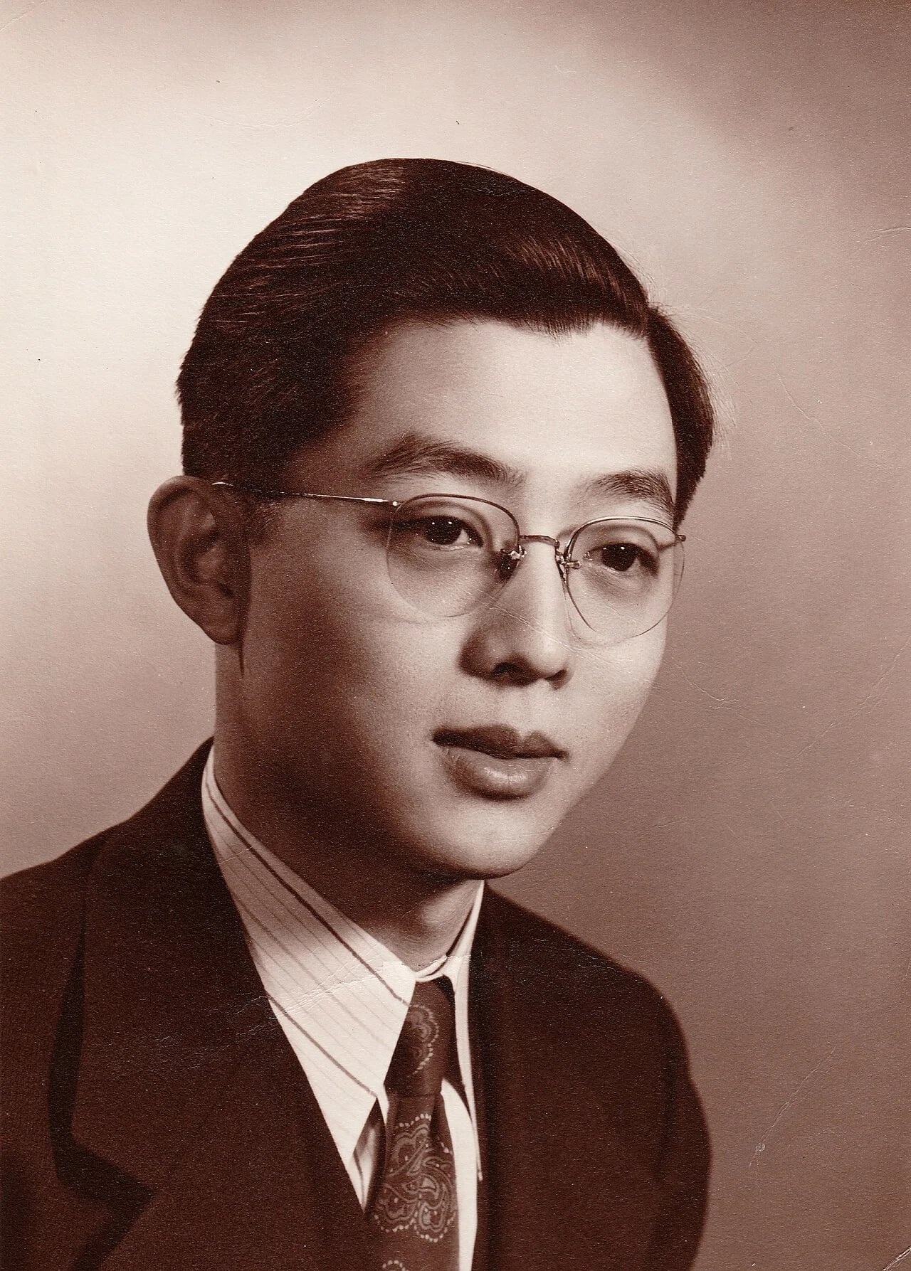 Porträt von Xiao Guangyan (1920–1968) – Gedenkseite