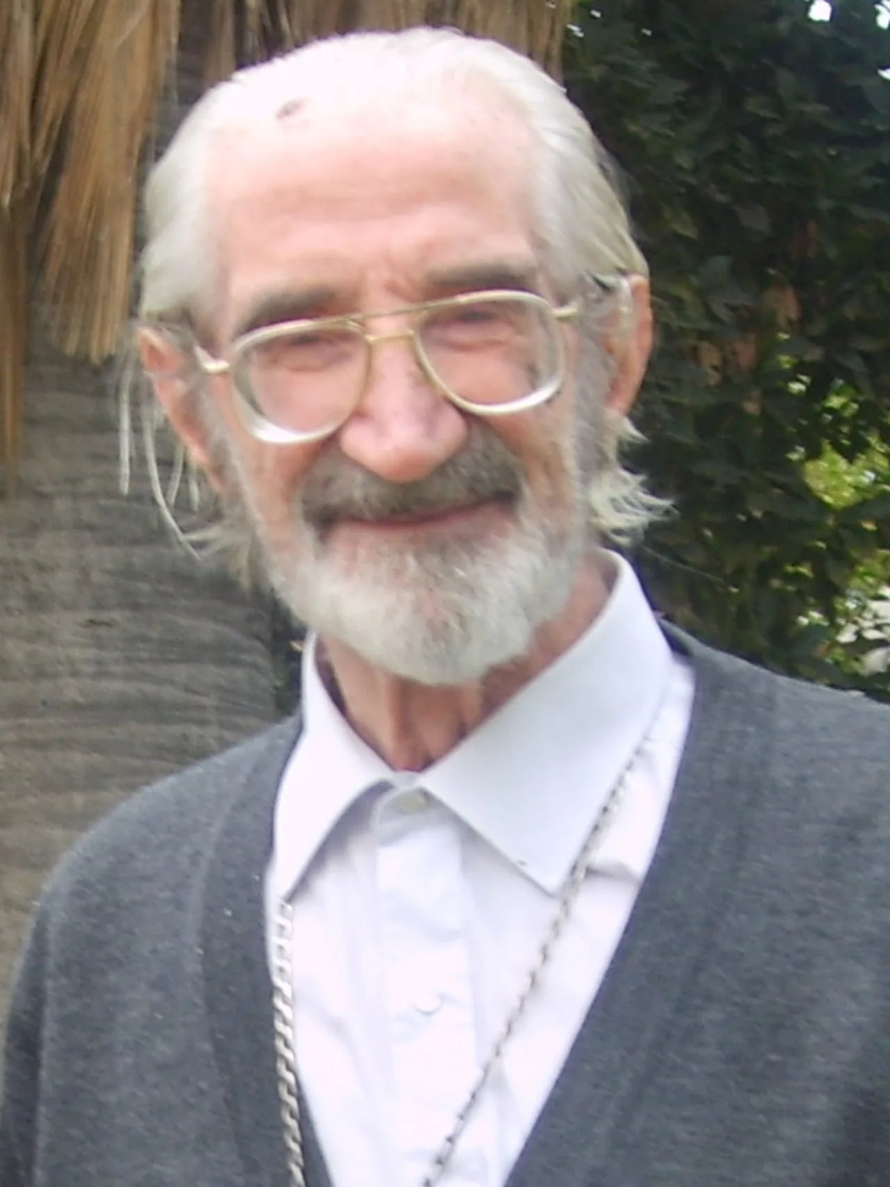Porträt von Jorge Hourton (1926–2011) – Gedenkseite
