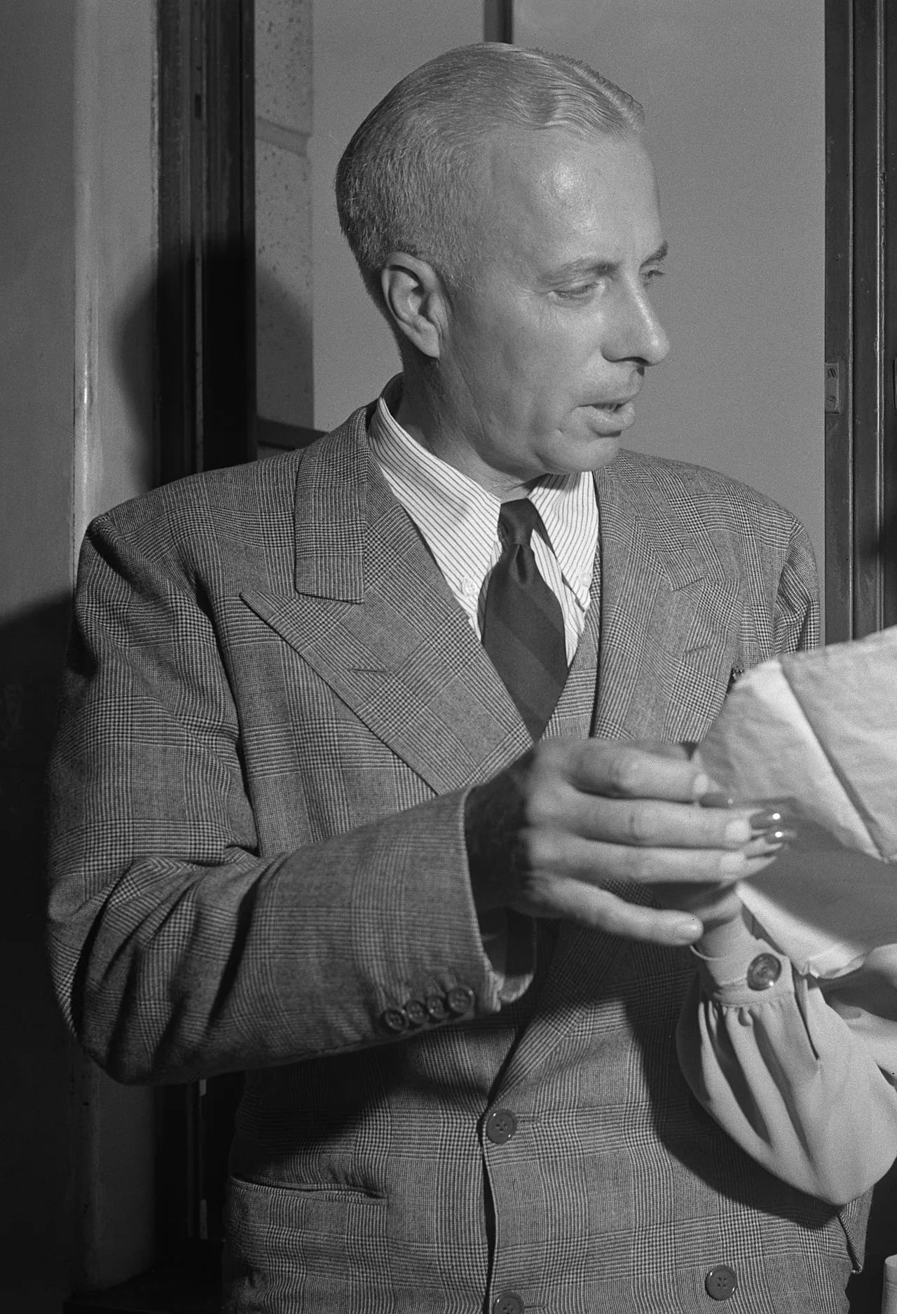 Portrait of Howard Hawks (1896–1977) – memorial page