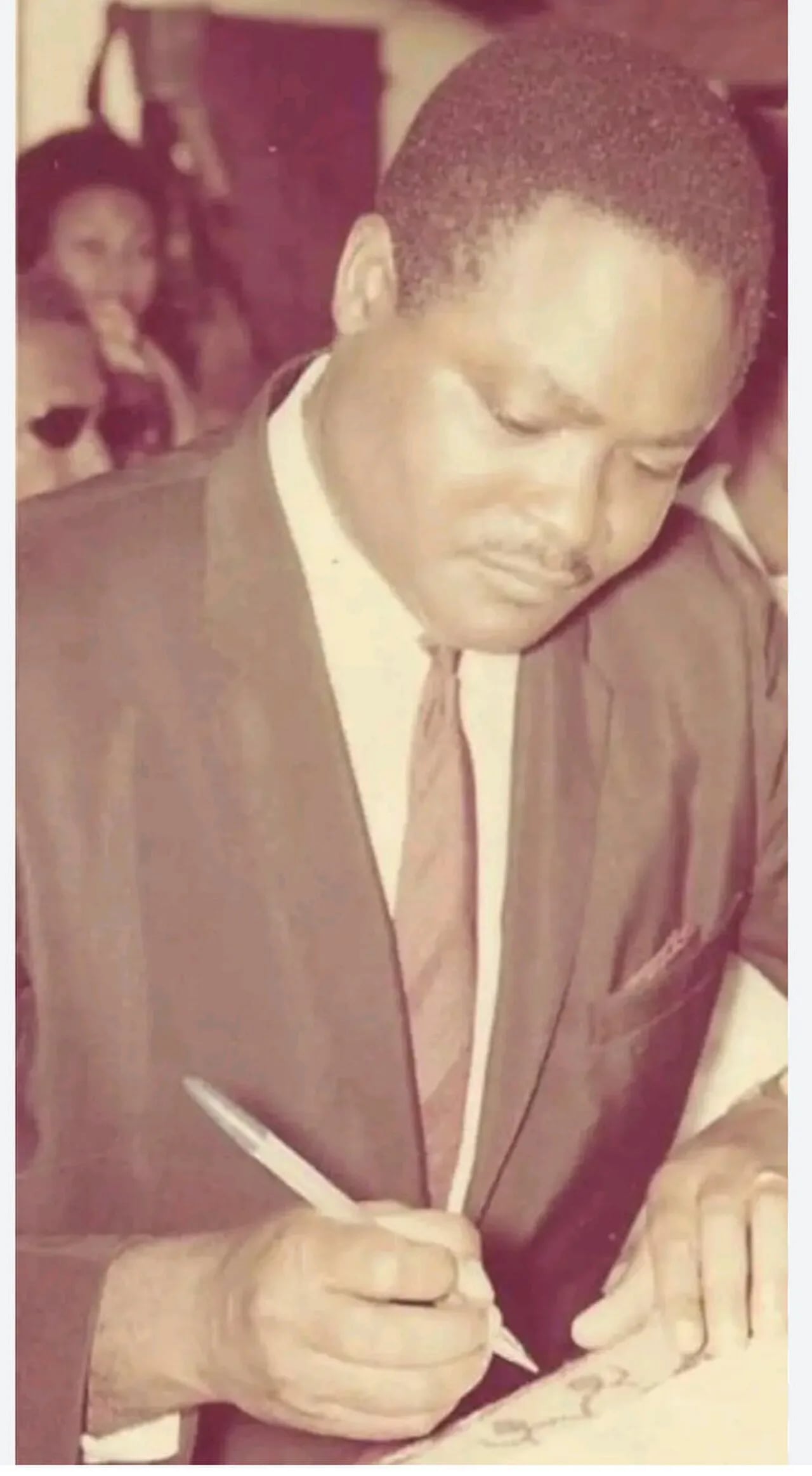 Porträt von Condetto Nénékhaly-Camara (1930–1972) – Gedenkseite