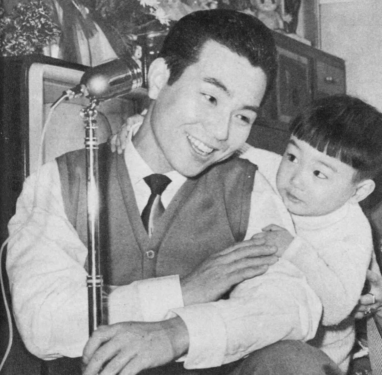 Portrait of Haruo Minami (1923–2001) – memorial page