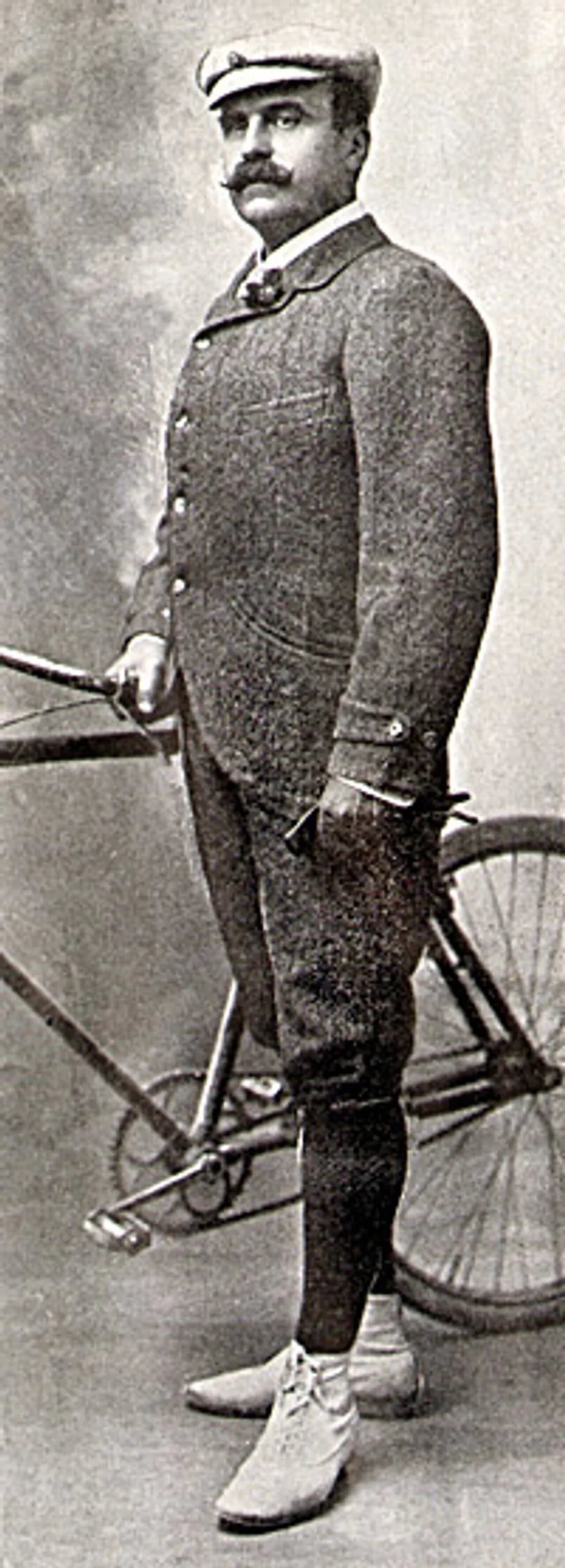 Portrait of André Castaigne (1861–1929) – memorial page
