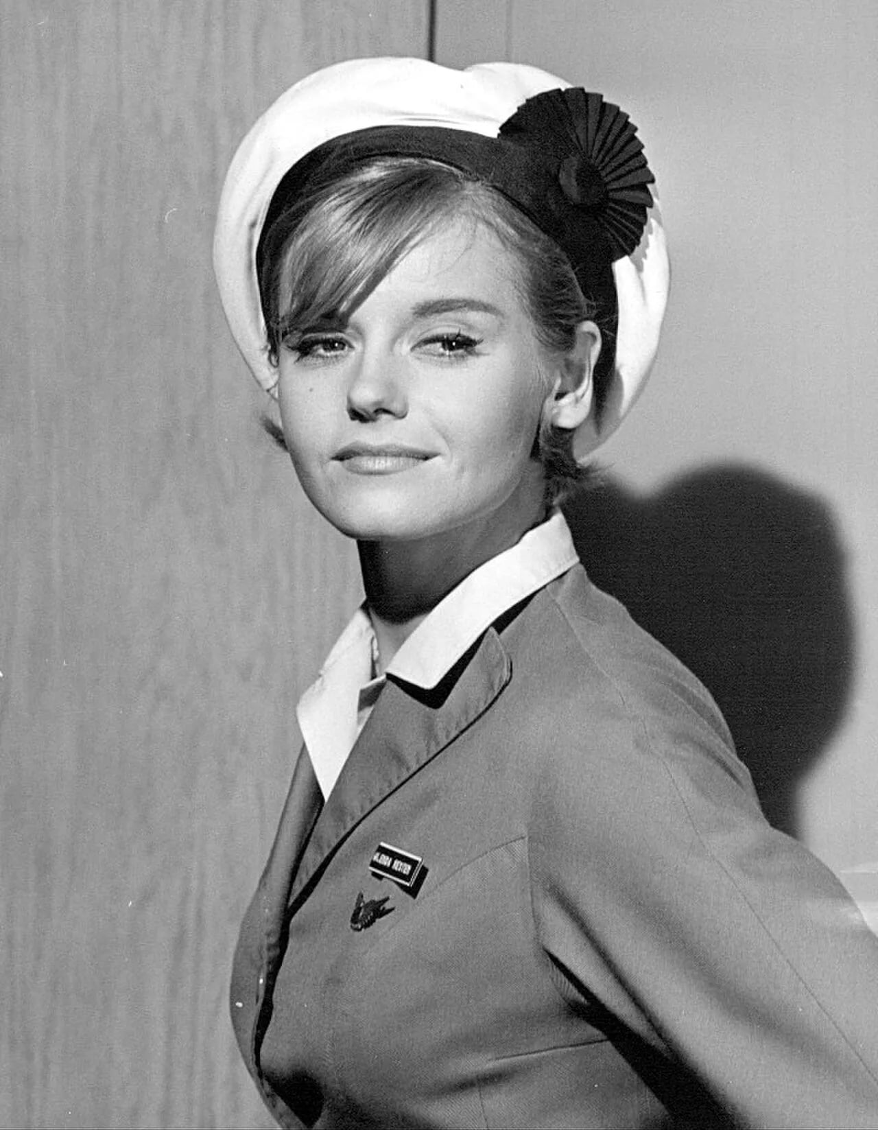 Porträt von Sharon Farrell (1940–2023) – Gedenkseite