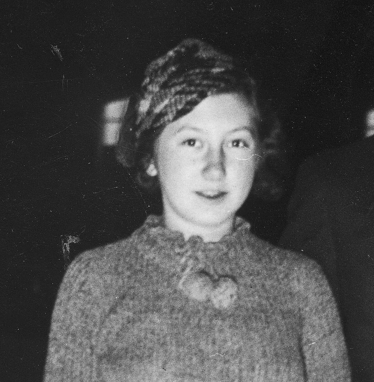 Portrait of Hedy Stenuf (1922–2010) – memorial page