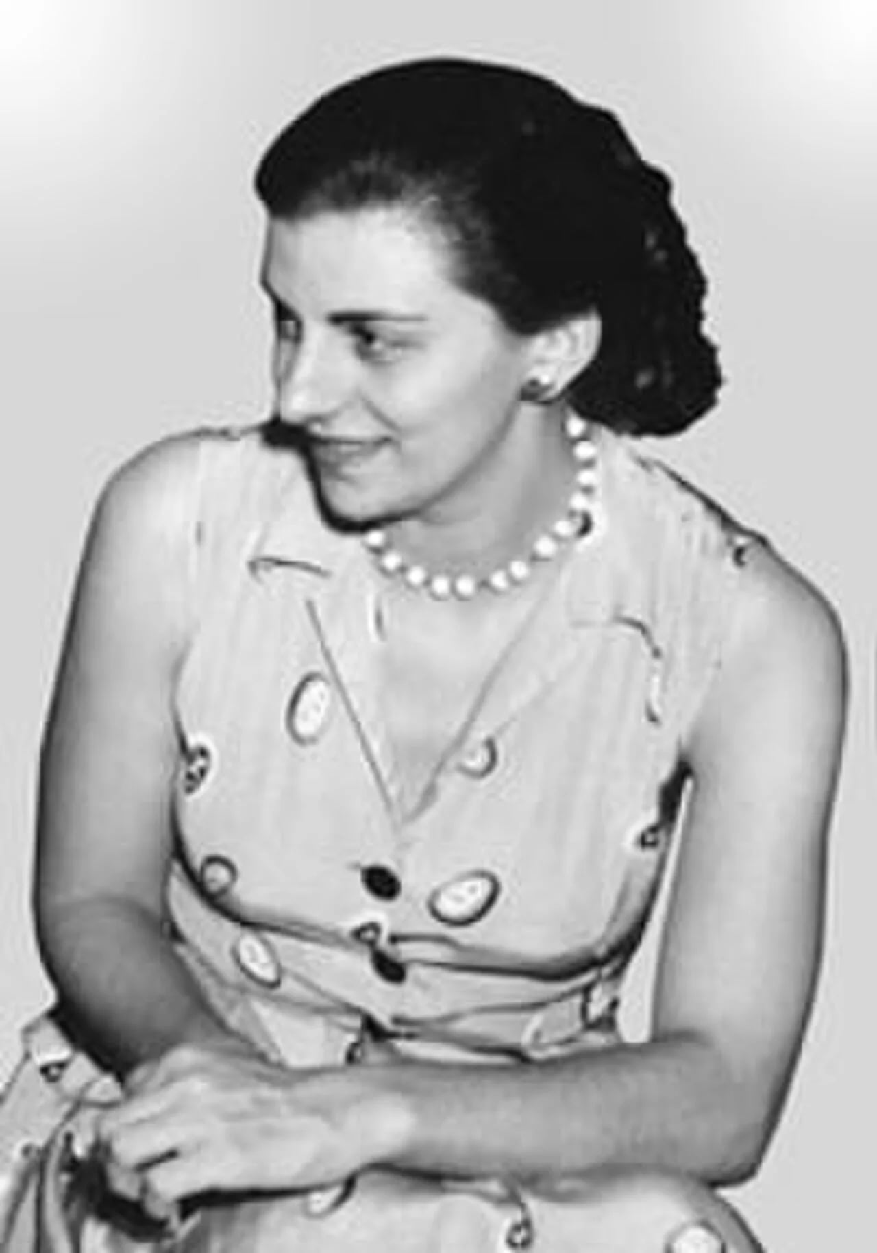 Portrait of Grace Renzi (1922–2011) – memorial page