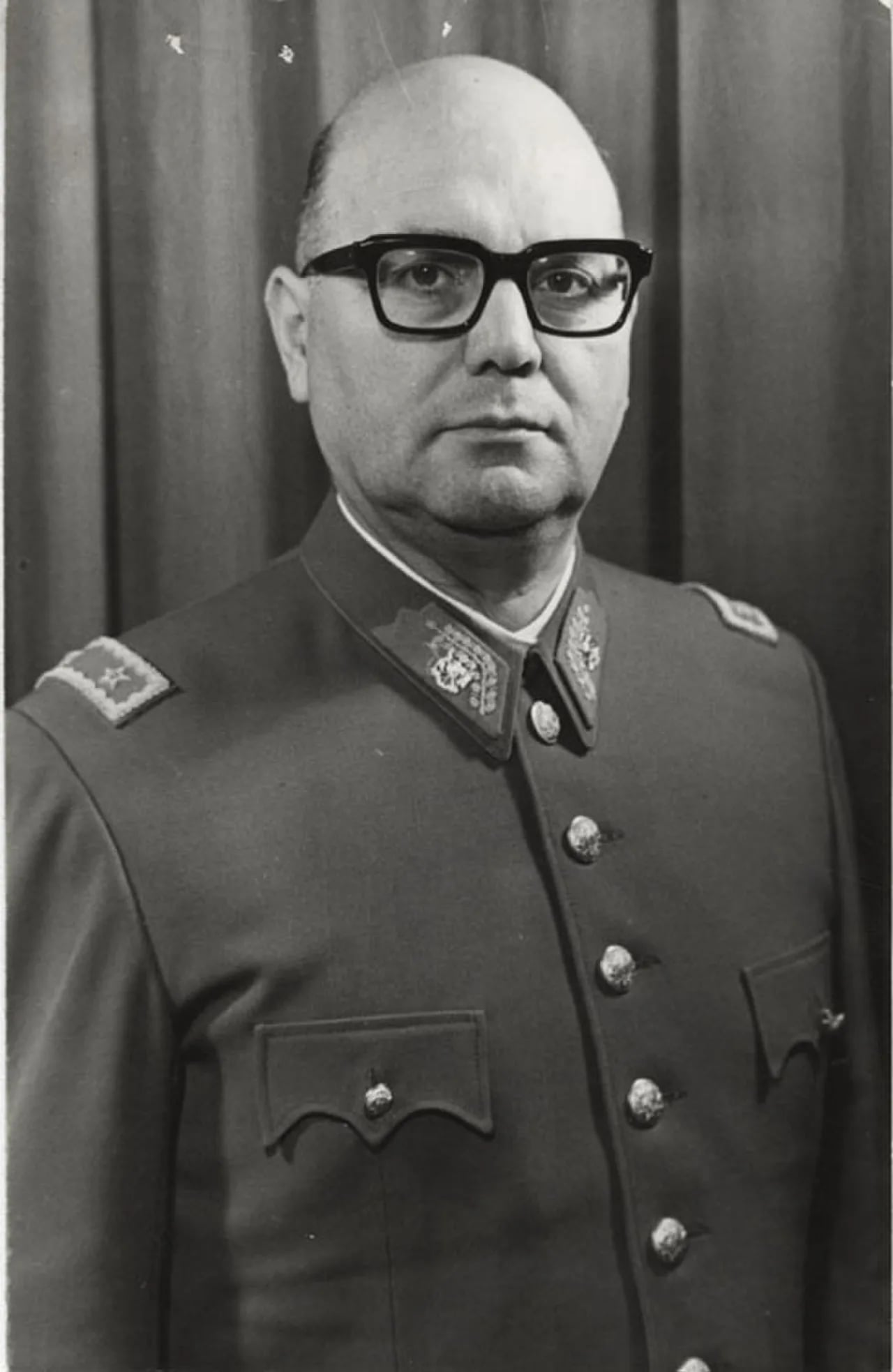 Portrait of César Benavides (1912–2011) – memorial page