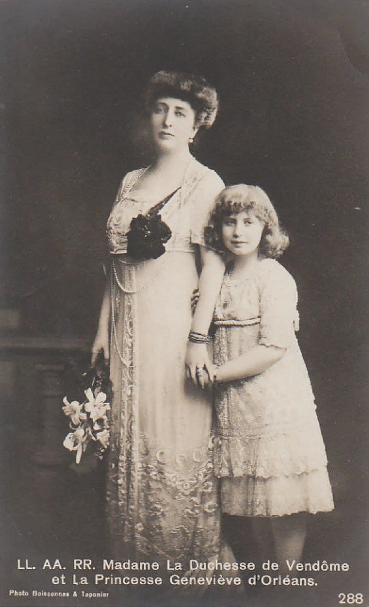 Porträt von Geneviève d’Orléans (1901–1983) – Gedenkseite