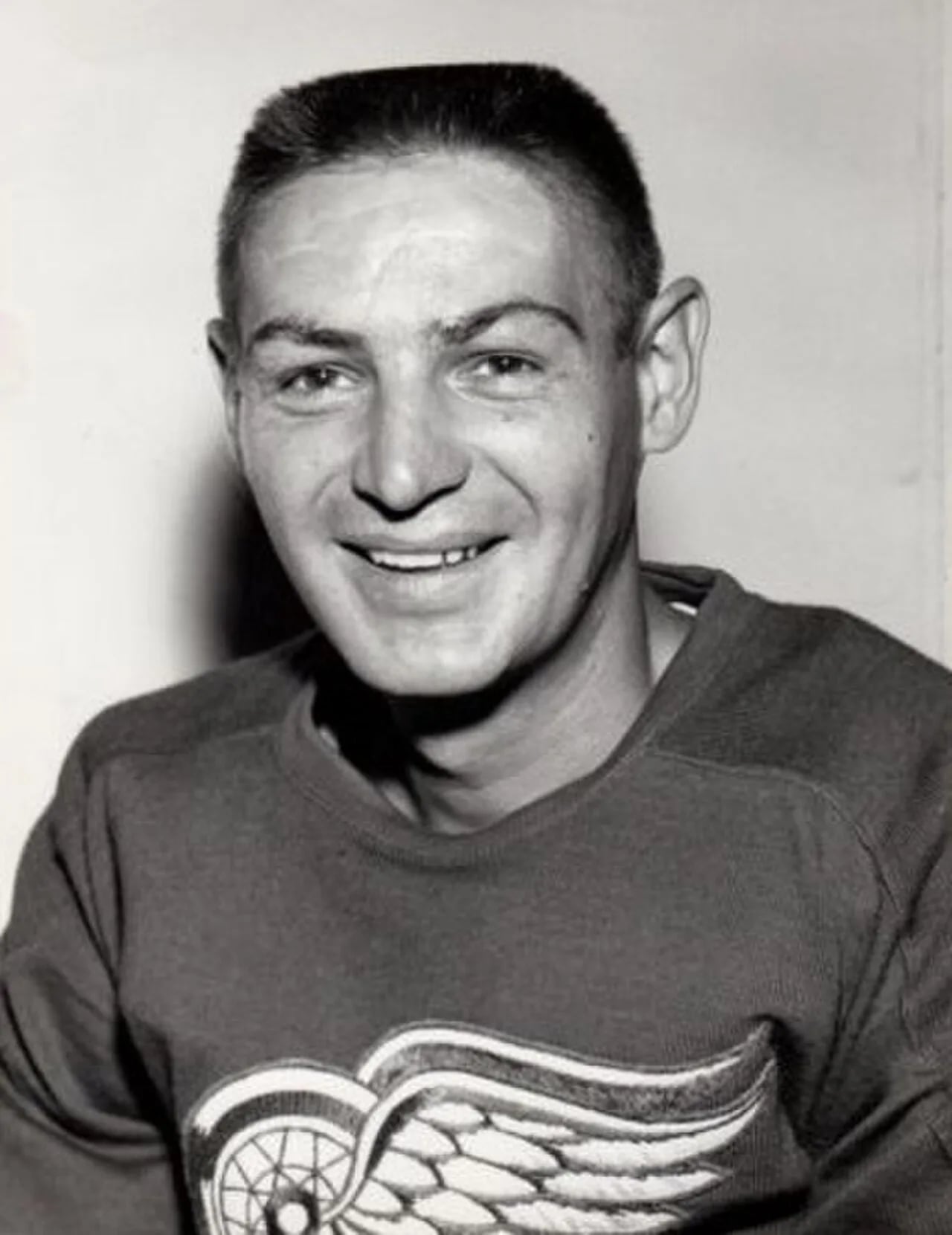 Portrait of Terry Sawchuk (1929–1970) – memorial page
