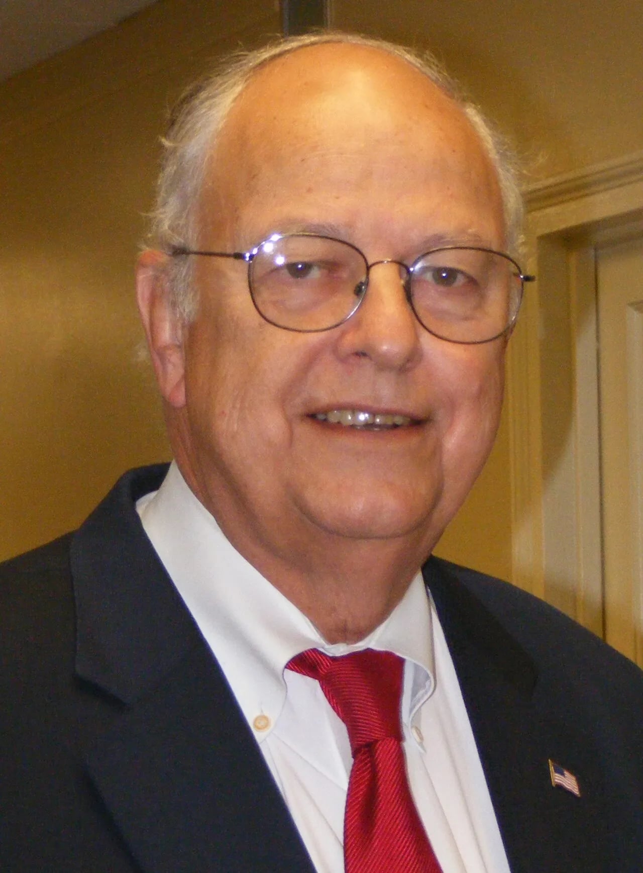 Portrait of D. Page Elmore (1939–2010) – memorial page