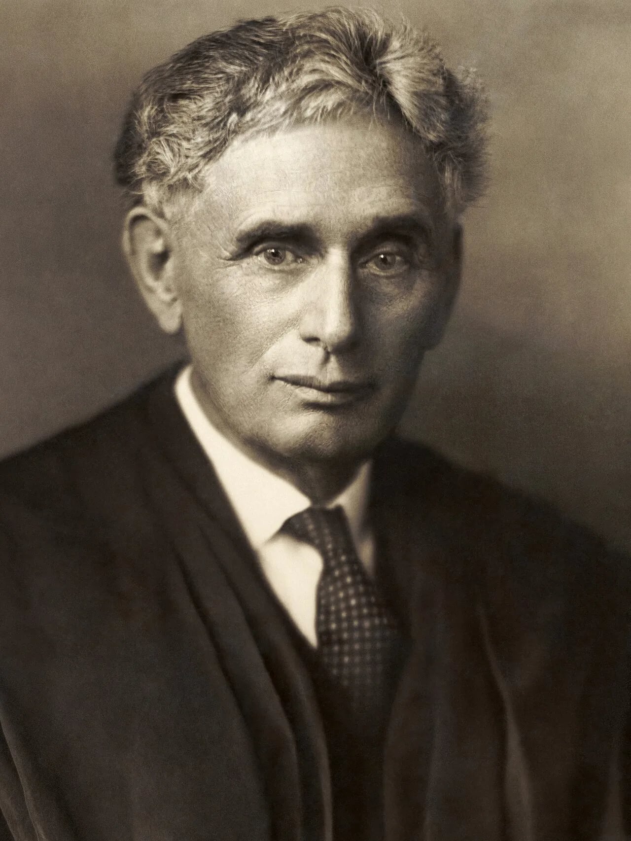 Portrait of Louis Brandeis (1856–1941) – memorial page
