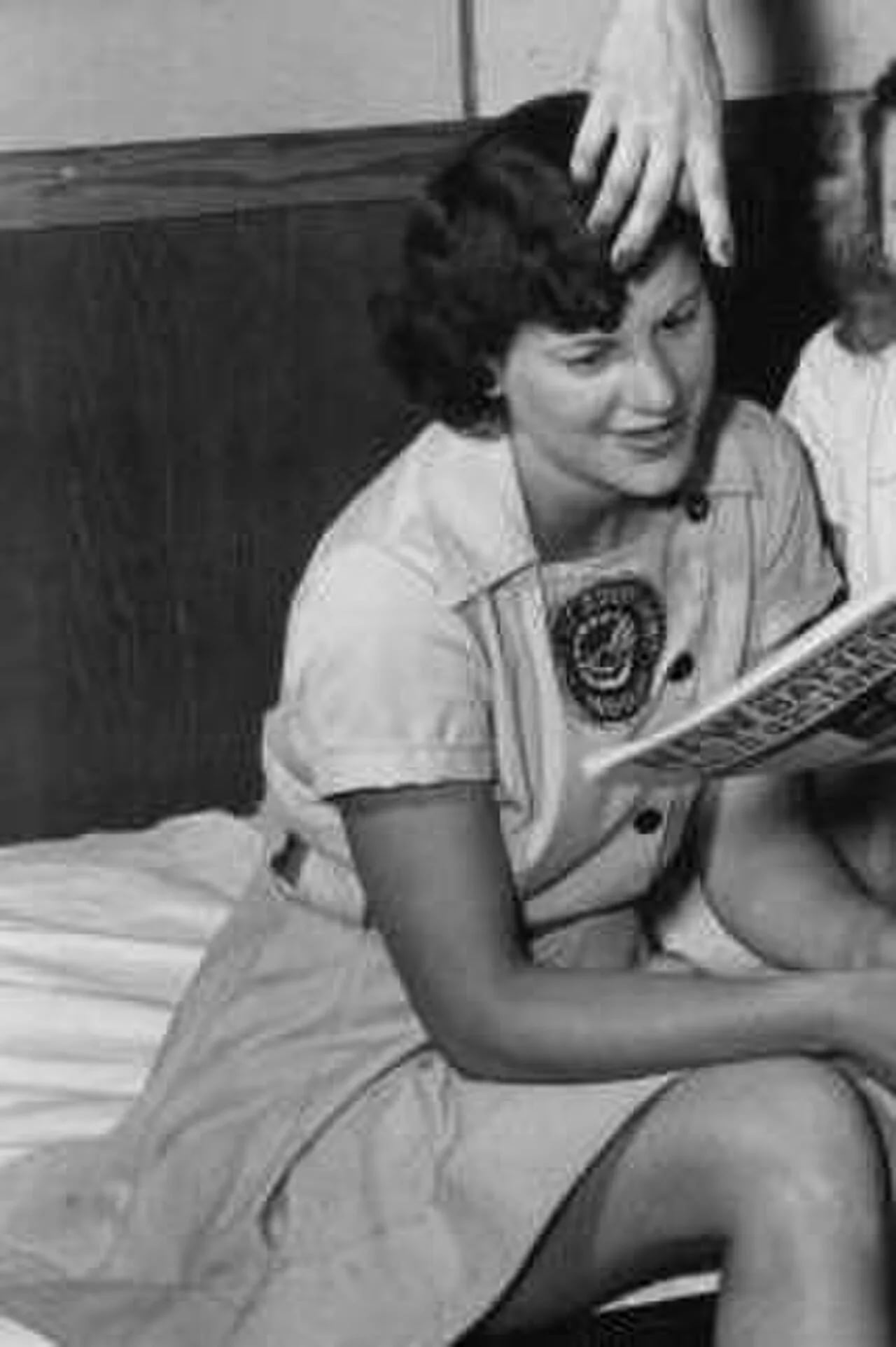 Portrait of Daisy Junor (1919–2012) – memorial page