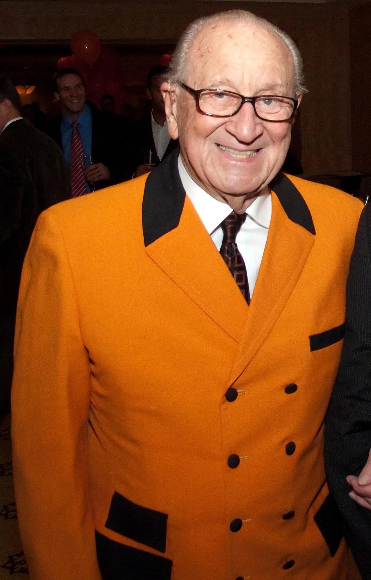 Portrait of Dal Richards (1918–2015) – memorial page