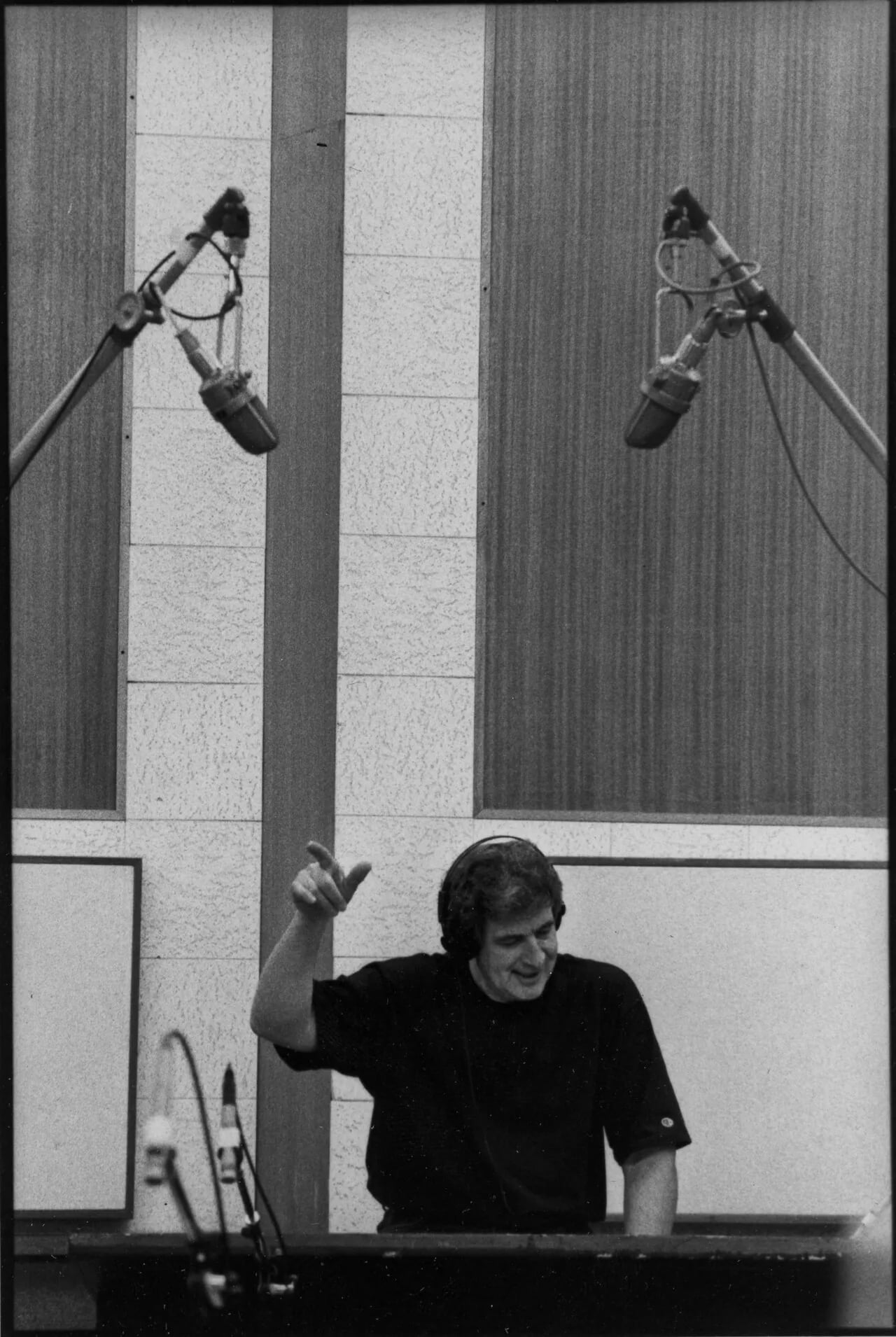 Portrait of Dale Oehler (1941–2018) – memorial page