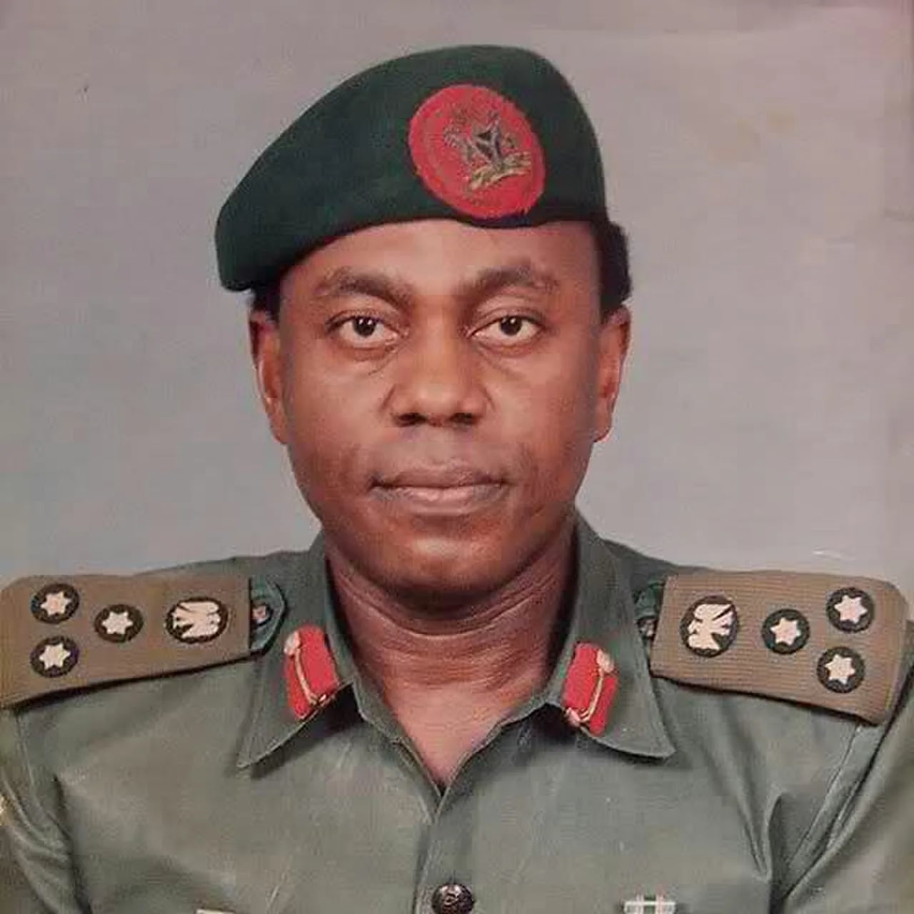 Portrait of Dan Archibong (1943–1990) – memorial page