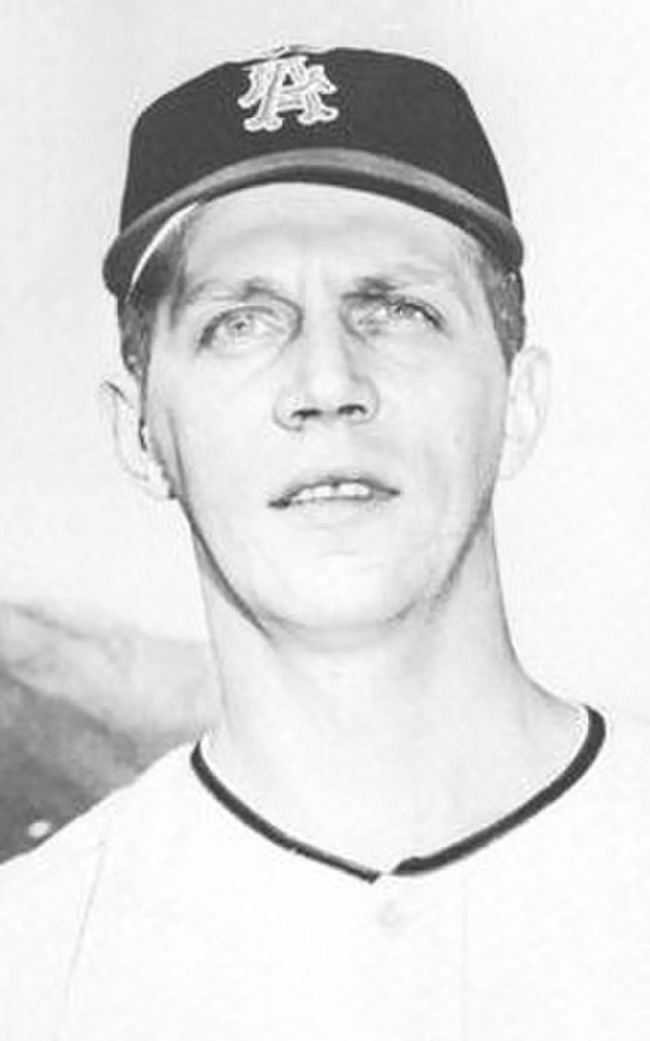 Porträt von Dan Osinski (1933–2013) – Gedenkseite