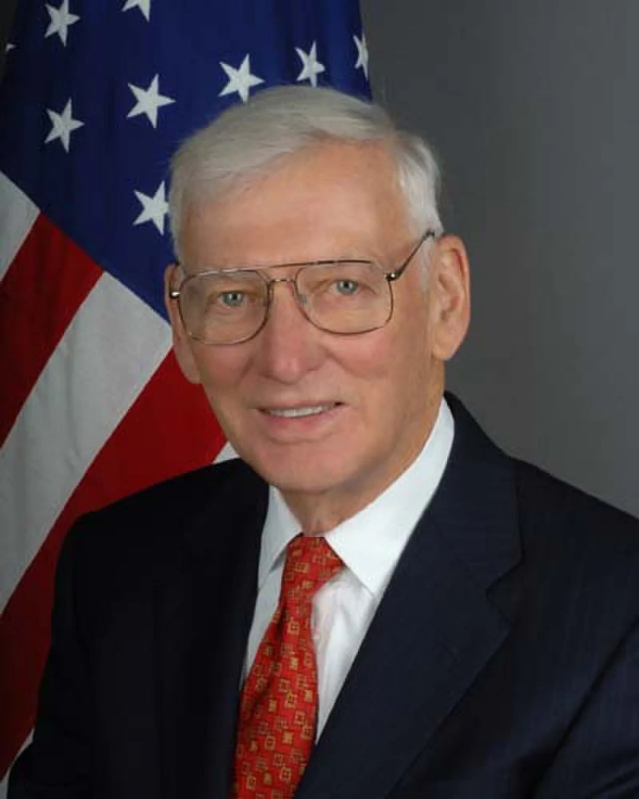 Portrait of Dan Rooney (1932–2017) – memorial page