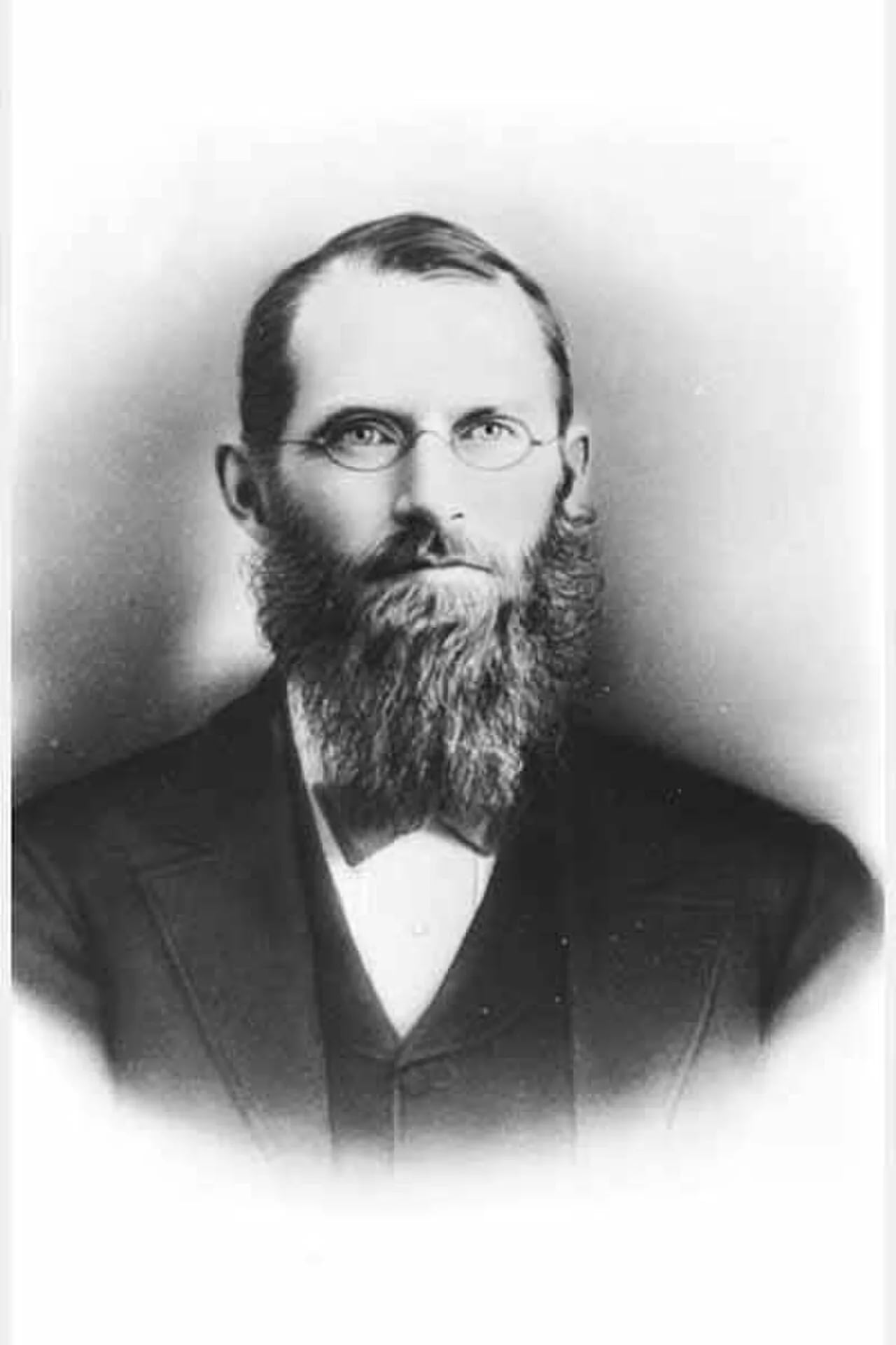 Portrait of Myron Eells (1843–1907) – memorial page
