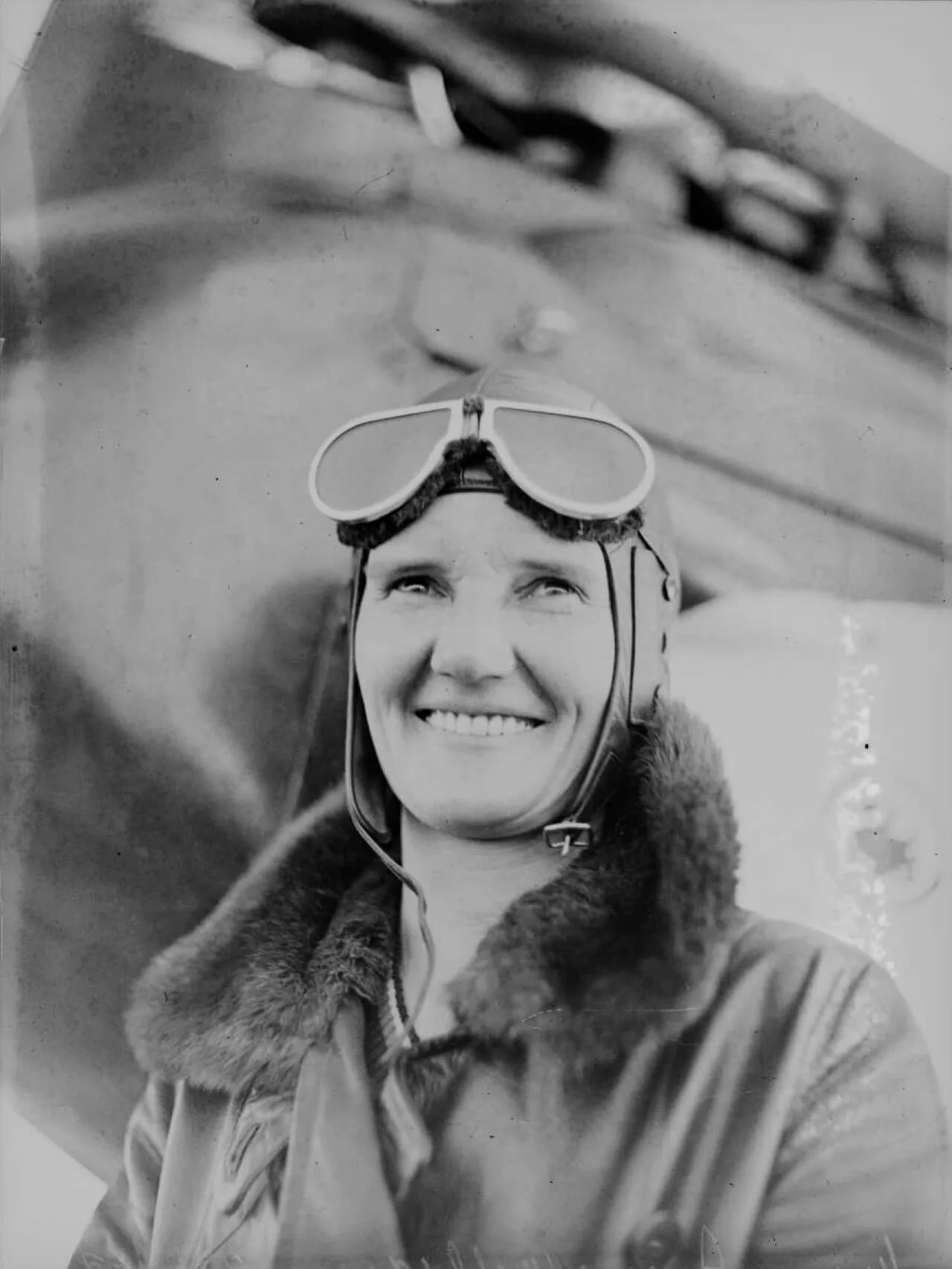 Portrait of Irene Dean-Williams (1903–1946) – memorial page