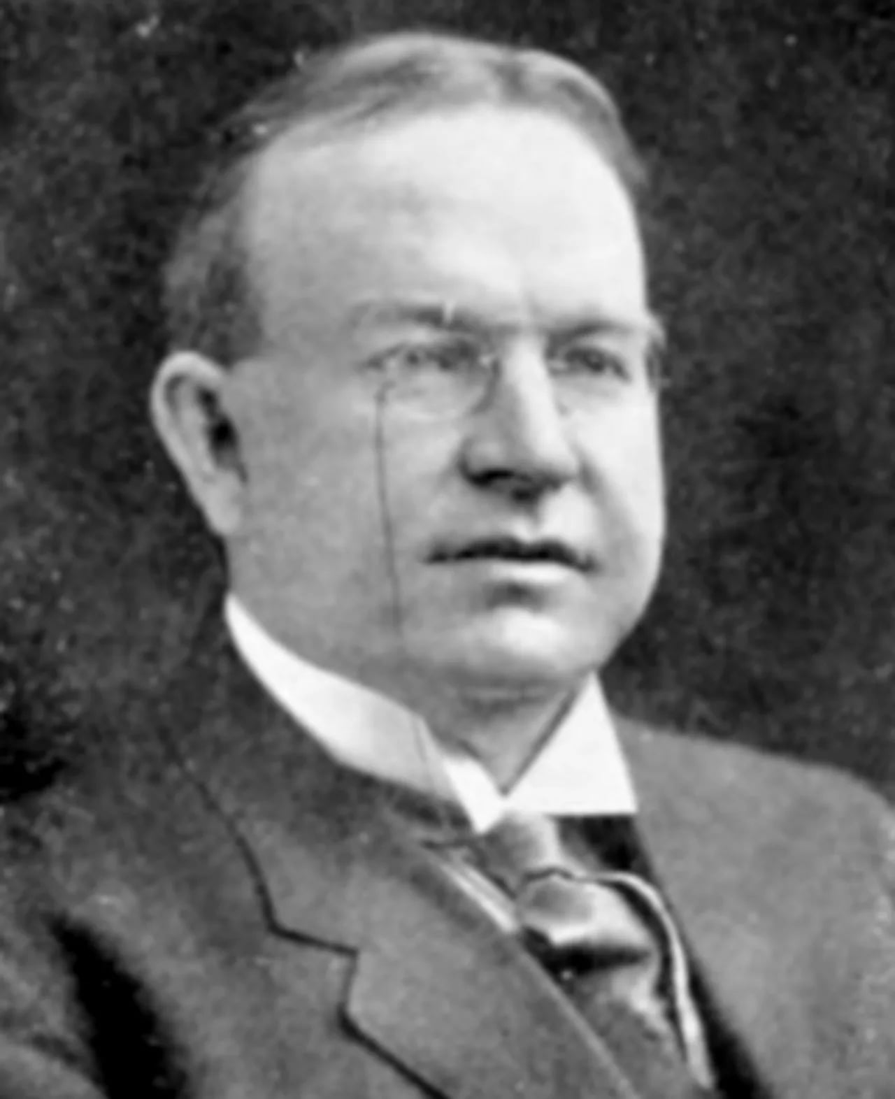 Portrait of Daniel J. Kelleher (1864–1929) – memorial page