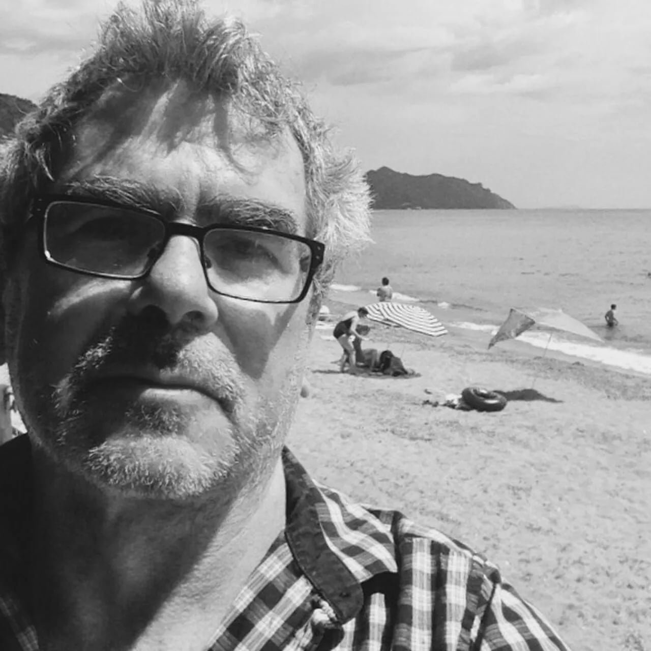 Portrait of Danniel Danniel (1950–2017) – memorial page