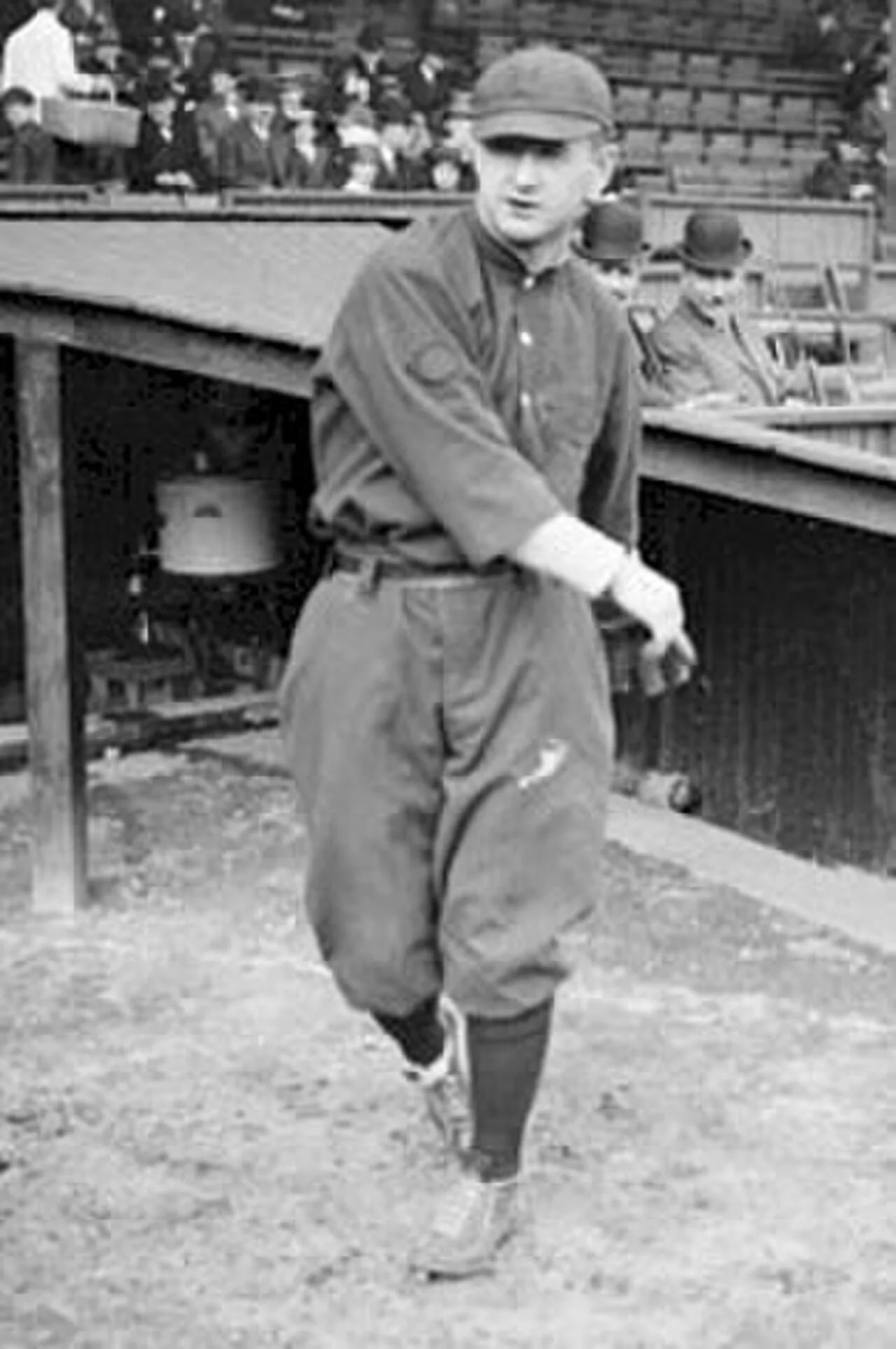 Portrait of Danny Mahoney (1888–1960) – memorial page
