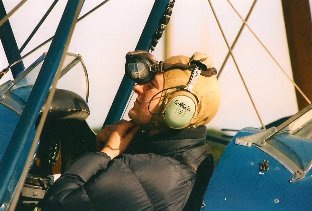 Portrait of Patrick French (1966–2023) – memorial page