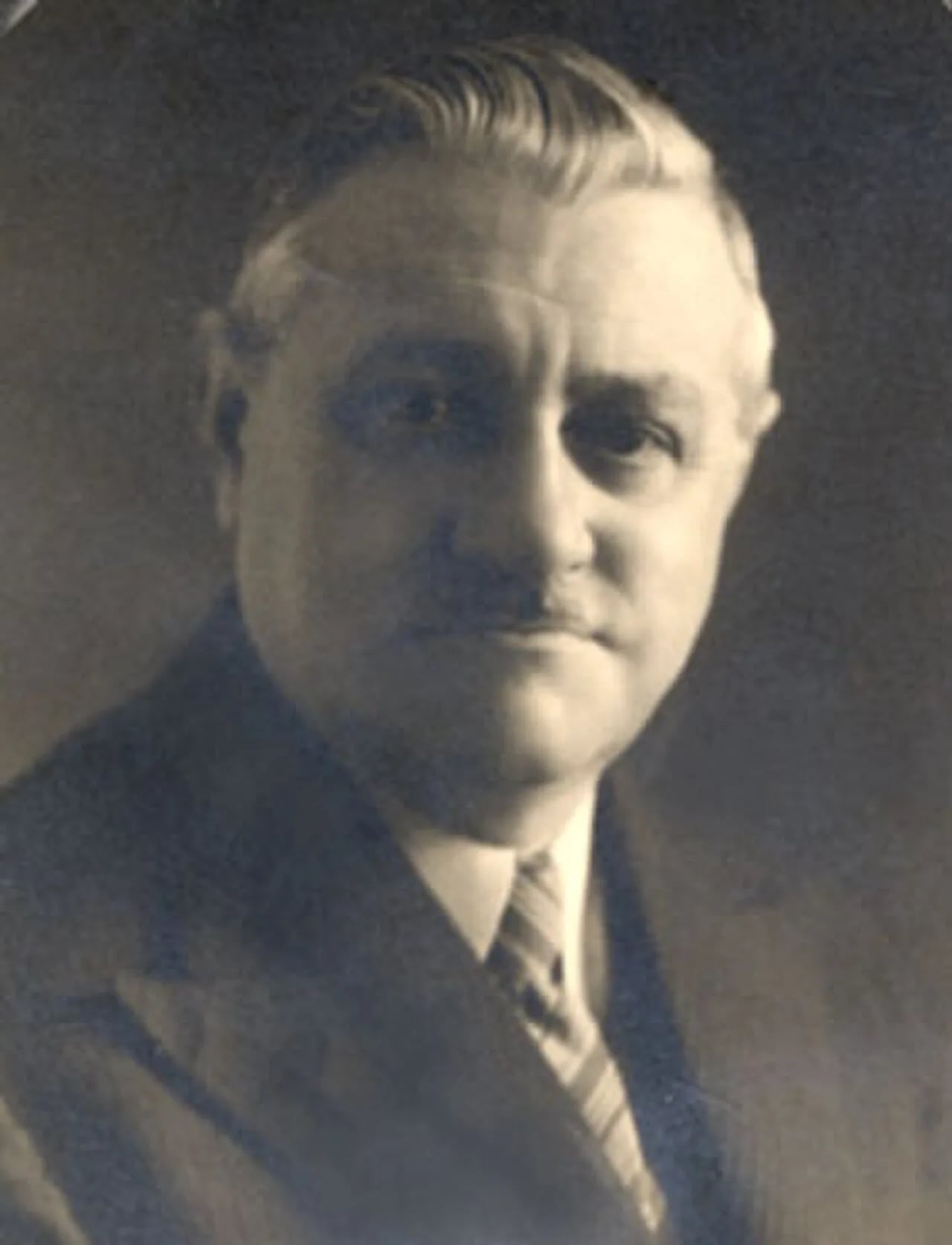Portrait of Aren Kievit (1882–1955) – memorial page